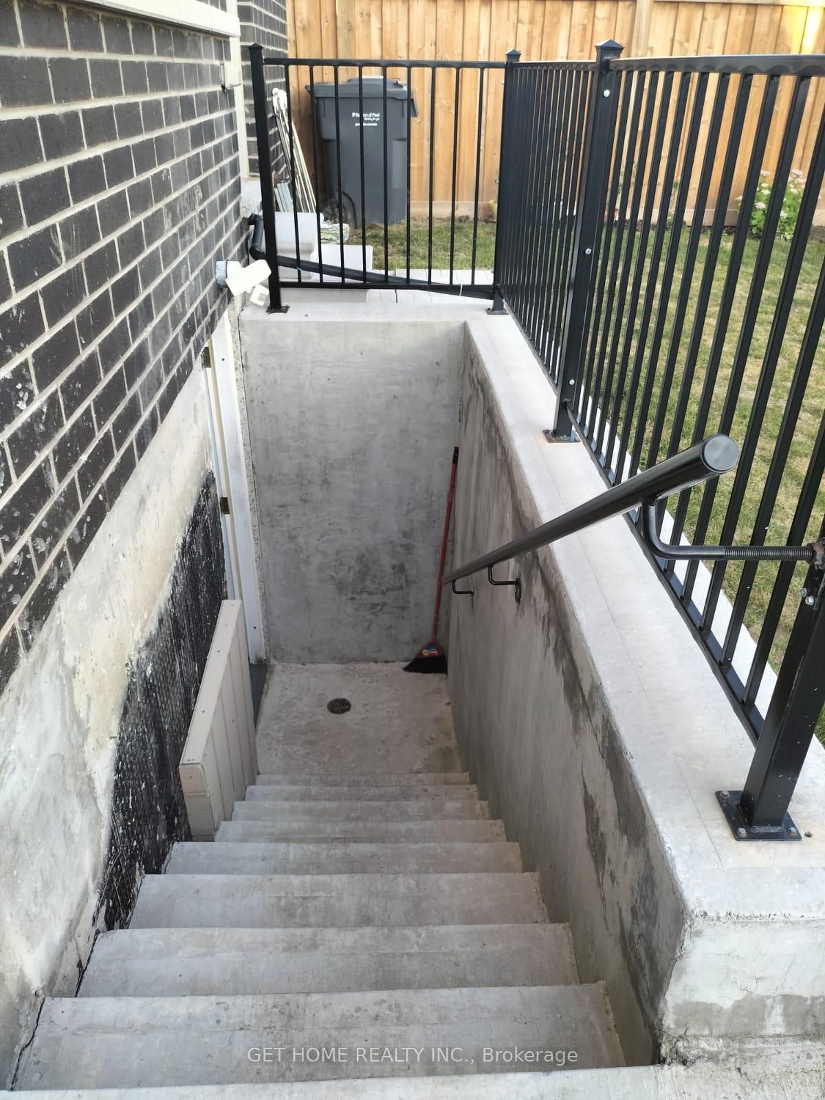 Photo 22 of Unit Bsmt, 19 Brenscombe Road, Brampton, Northwest Brampton — HOMEH