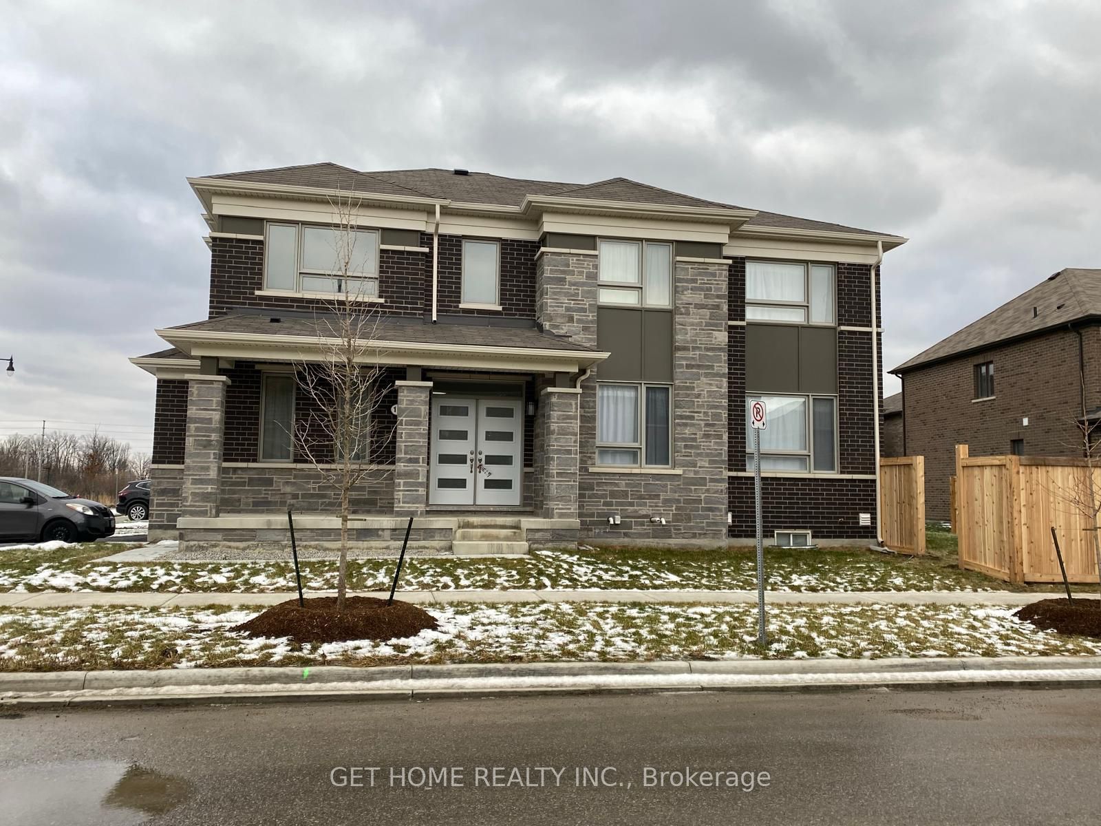 Photo 2 of Unit Bsmt, 19 Brenscombe Road, Brampton, Northwest Brampton — HOMEH