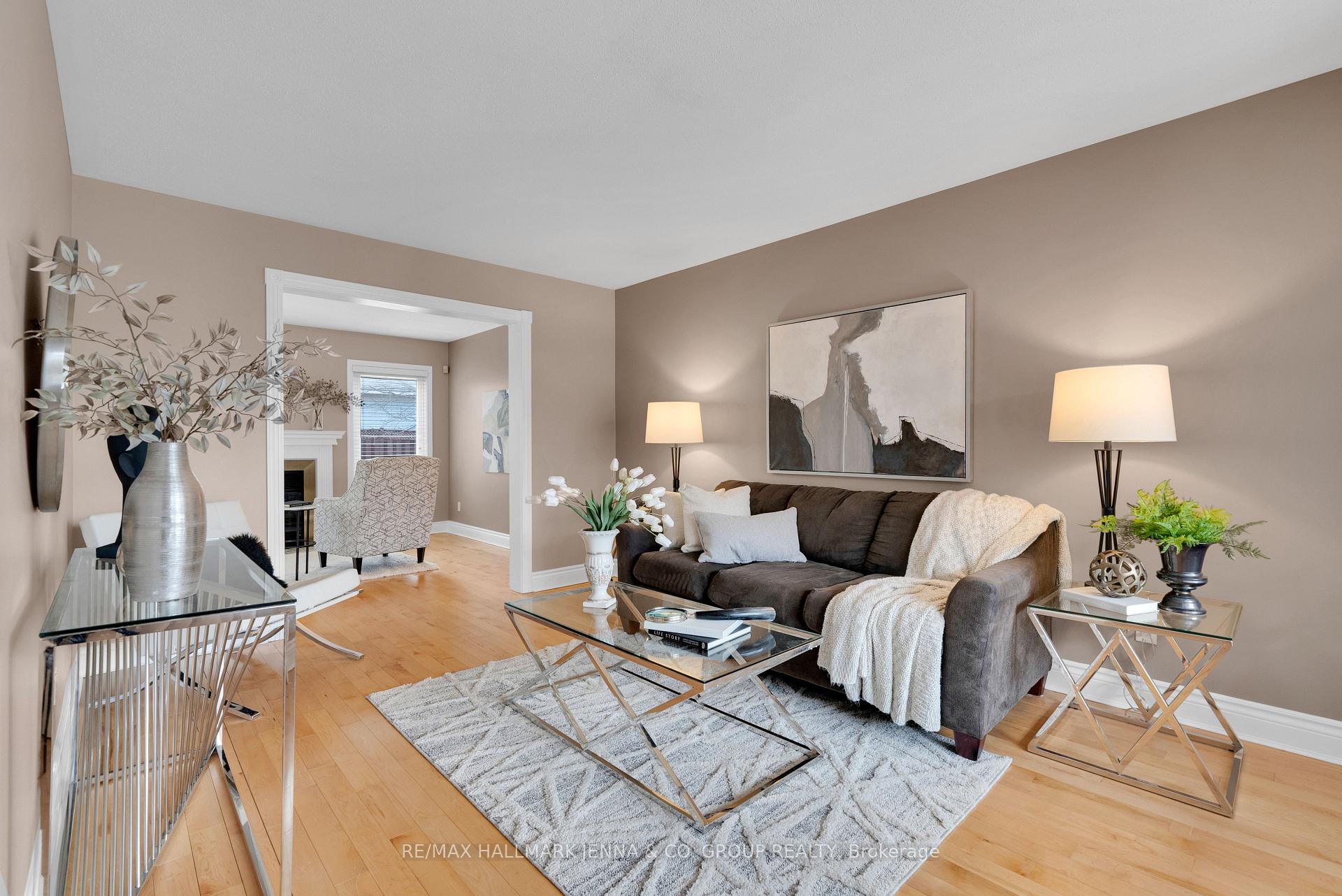 Photo 4 of 1 Hennepin Street, Ottawa, Barrhaven - Cedargrove/Fraserdale — HOMEH