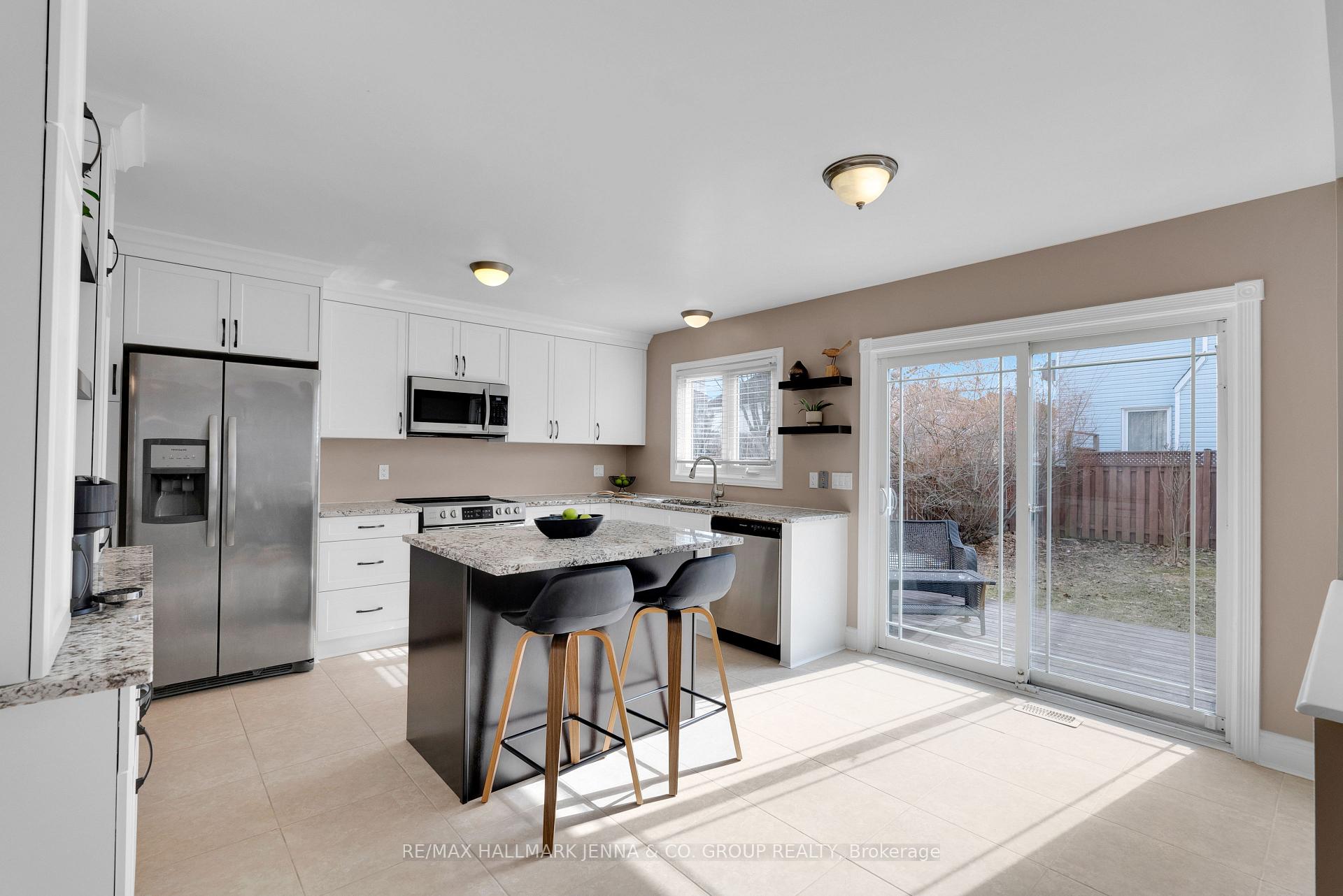Photo 13 of 1 Hennepin Street, Ottawa, Barrhaven - Cedargrove/Fraserdale — HOMEH