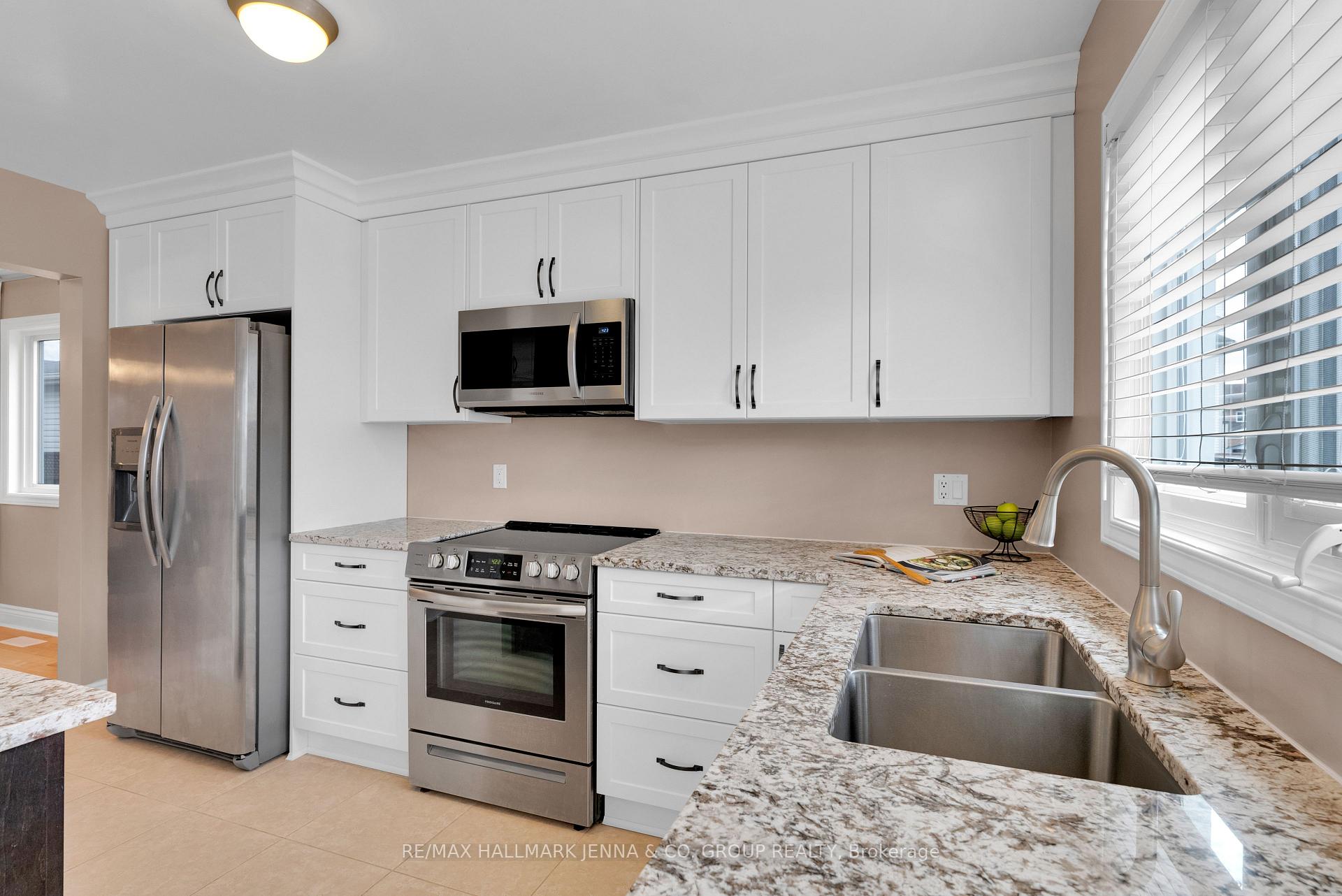 Photo 20 of 1 Hennepin Street, Ottawa, Barrhaven - Cedargrove/Fraserdale — HOMEH