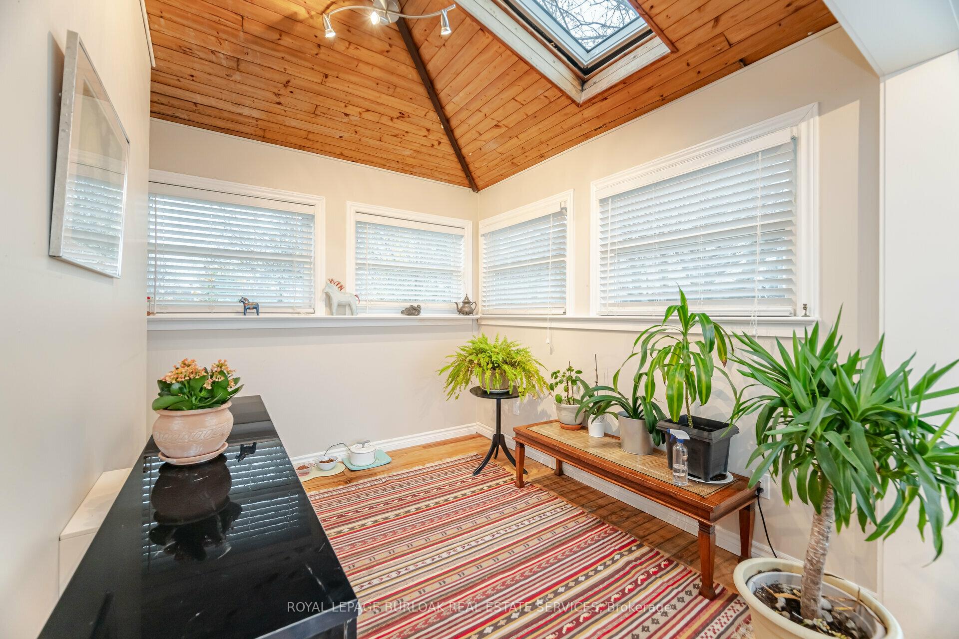 Photo 14 of 805 Ridge Road, Hamilton, Rural Stoney Creek — HOMEH