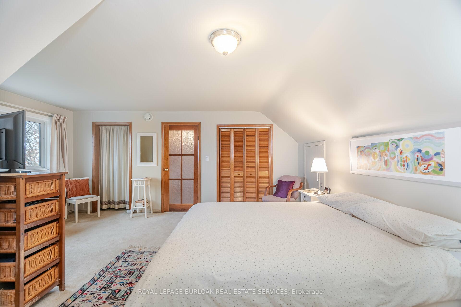 Photo 25 of 805 Ridge Road, Hamilton, Rural Stoney Creek — HOMEH