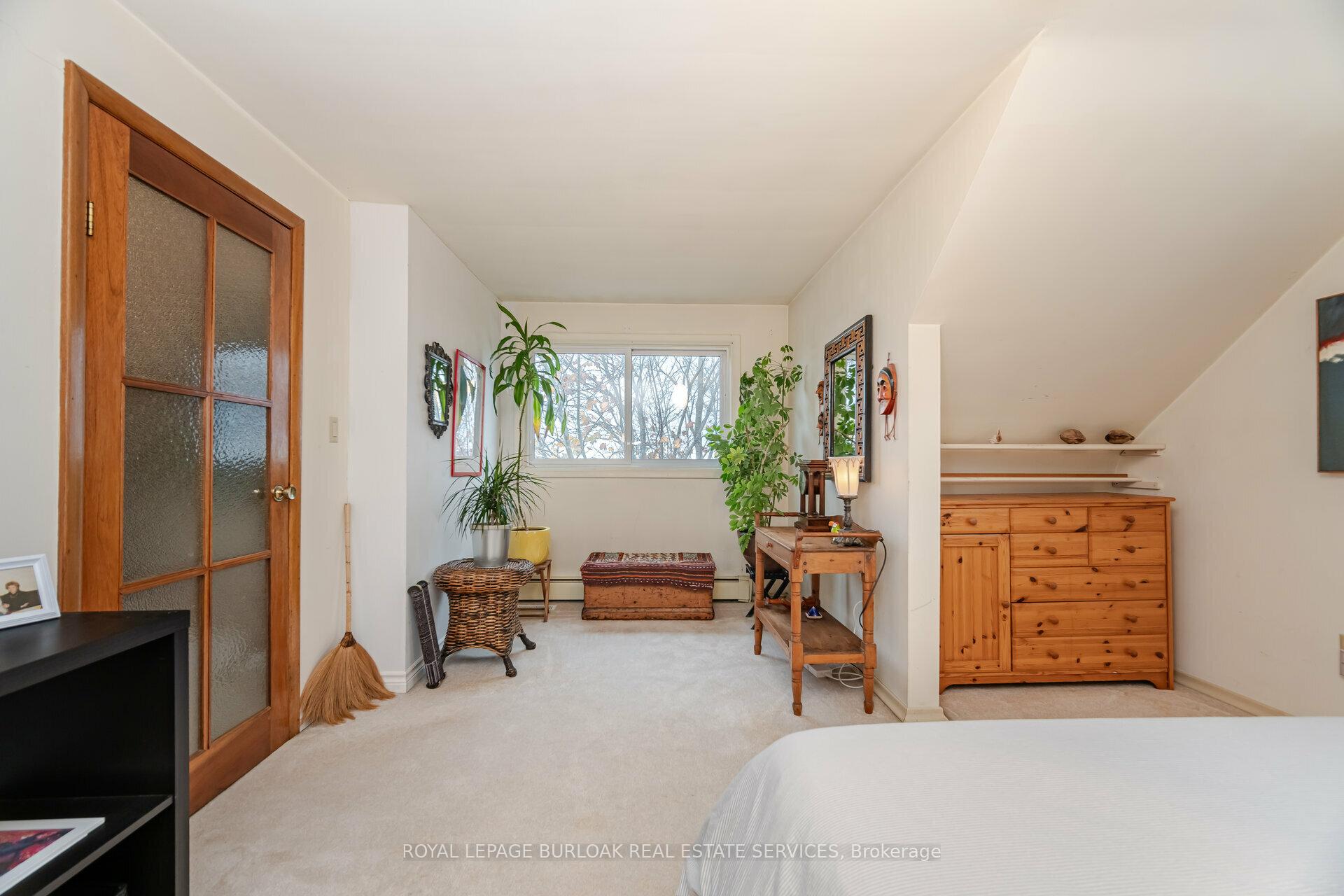 Photo 27 of 805 Ridge Road, Hamilton, Rural Stoney Creek — HOMEH