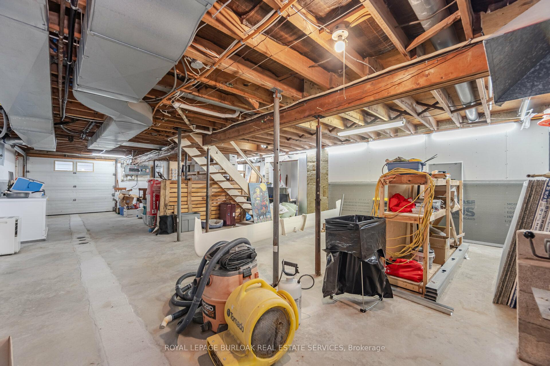 Photo 31 of 805 Ridge Road, Hamilton, Rural Stoney Creek — HOMEH