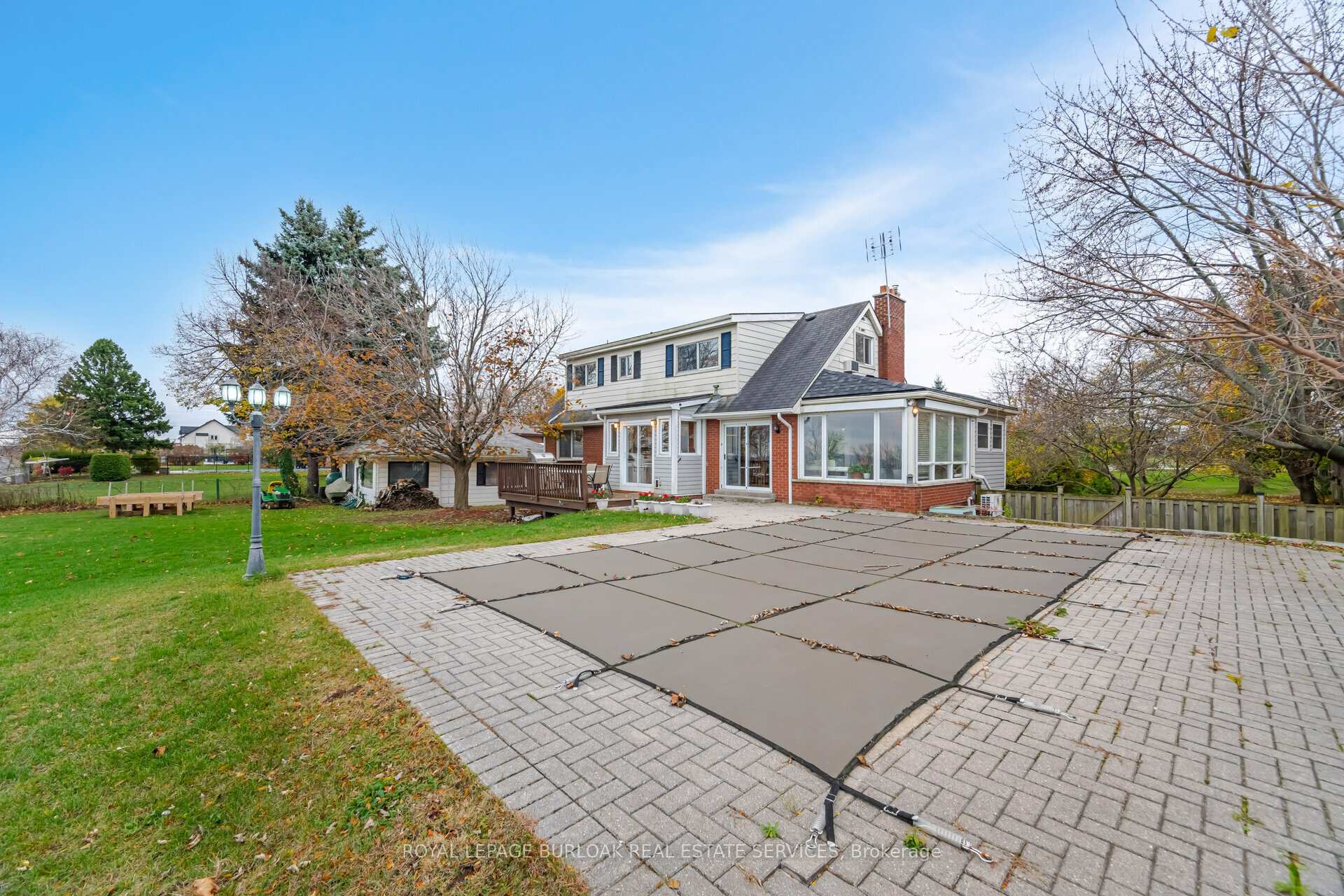 Photo 32 of 805 Ridge Road, Hamilton, Rural Stoney Creek — HOMEH