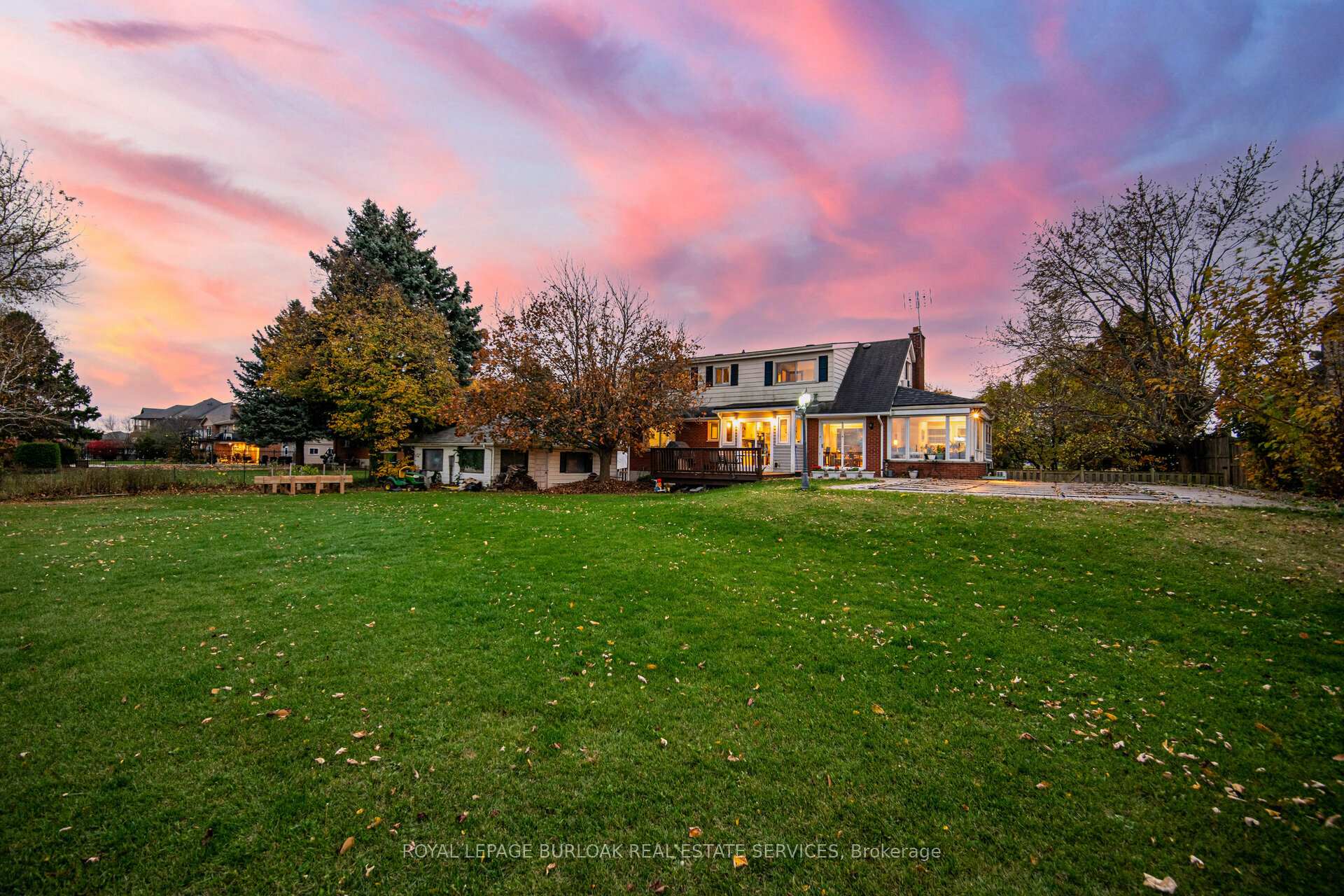 Photo 37 of 805 Ridge Road, Hamilton, Rural Stoney Creek — HOMEH