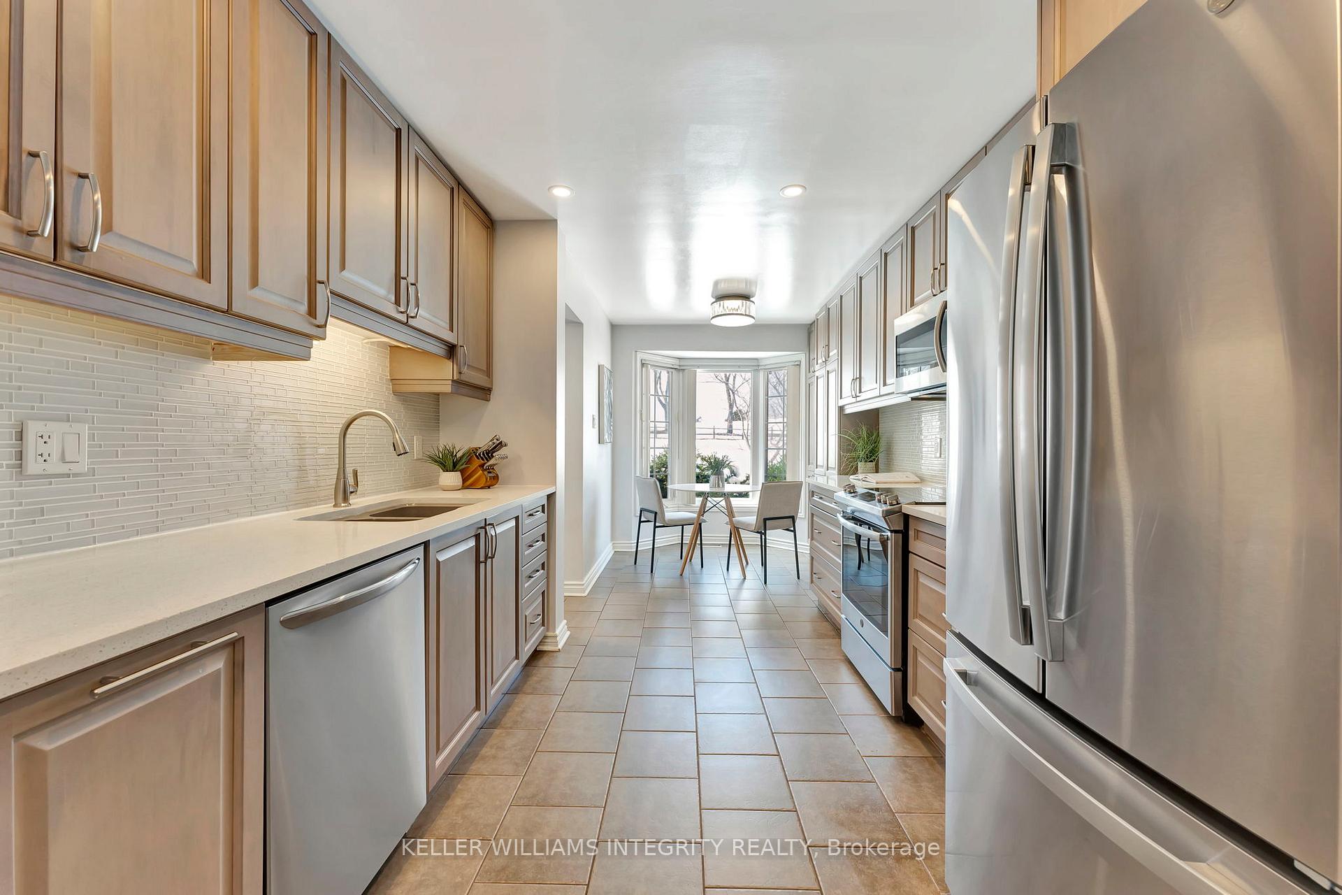 Photo 6 of 99 Holitman Drive, Ottawa, Barrhaven - Knollsbrook — HOMEH