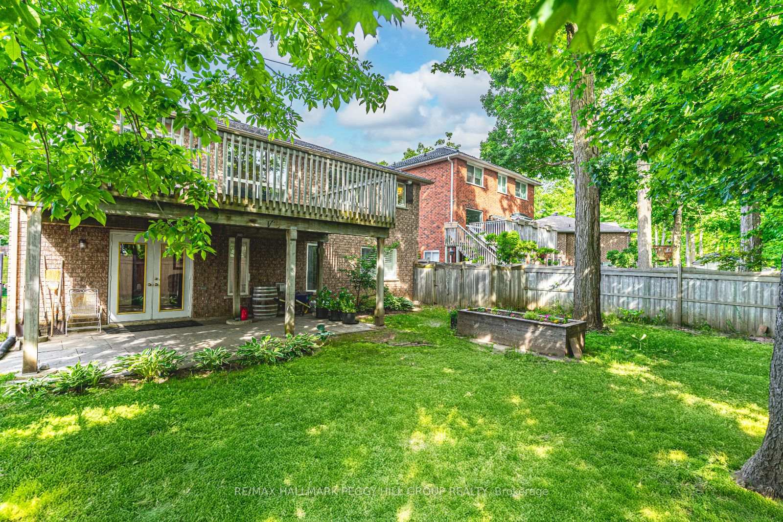 Photo 16 of 5 Hogan Court, Barrie, East Bayfield — HOMEH