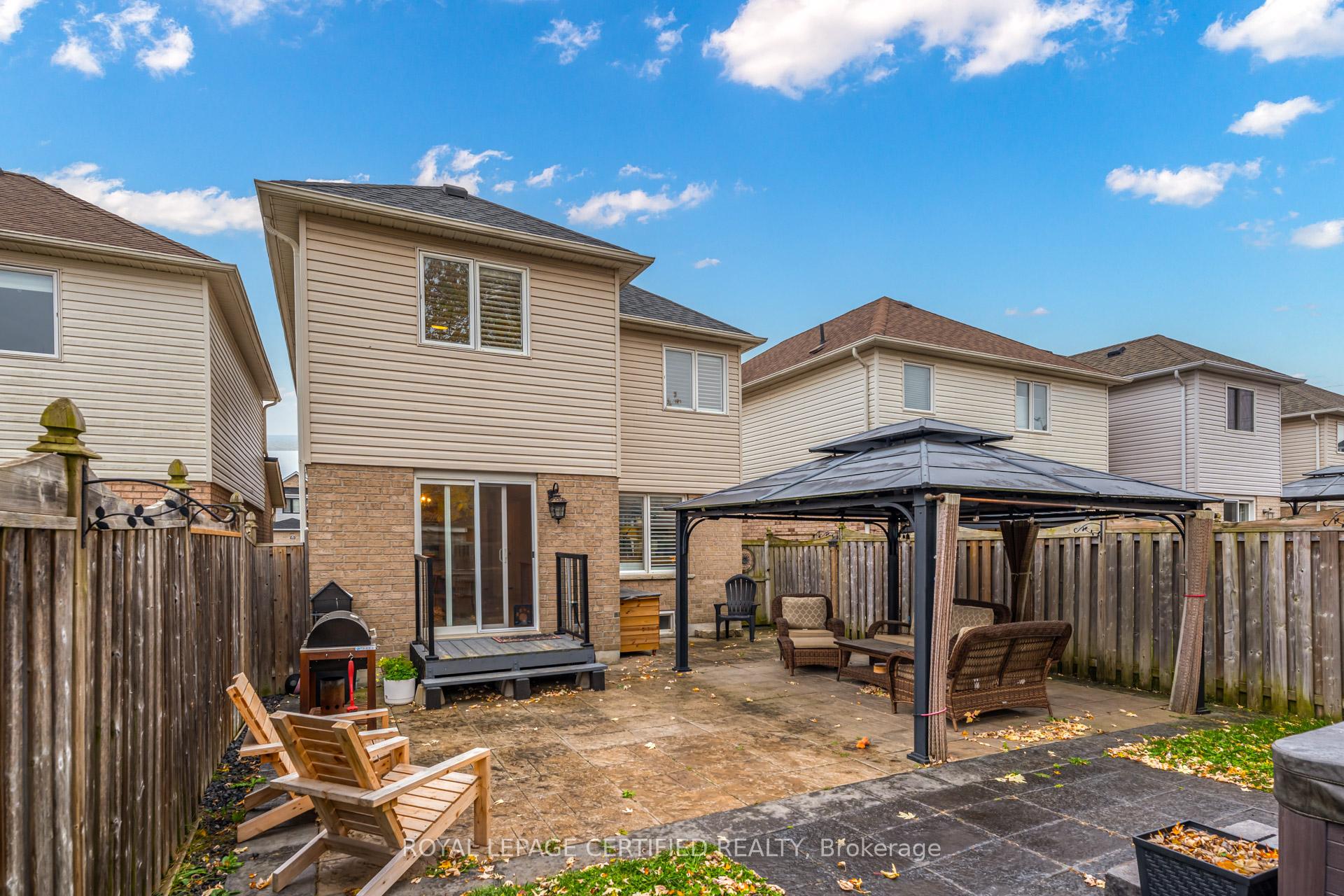 Photo 35 of 141 Madden Place, Clarington, Bowmanville — HOMEH