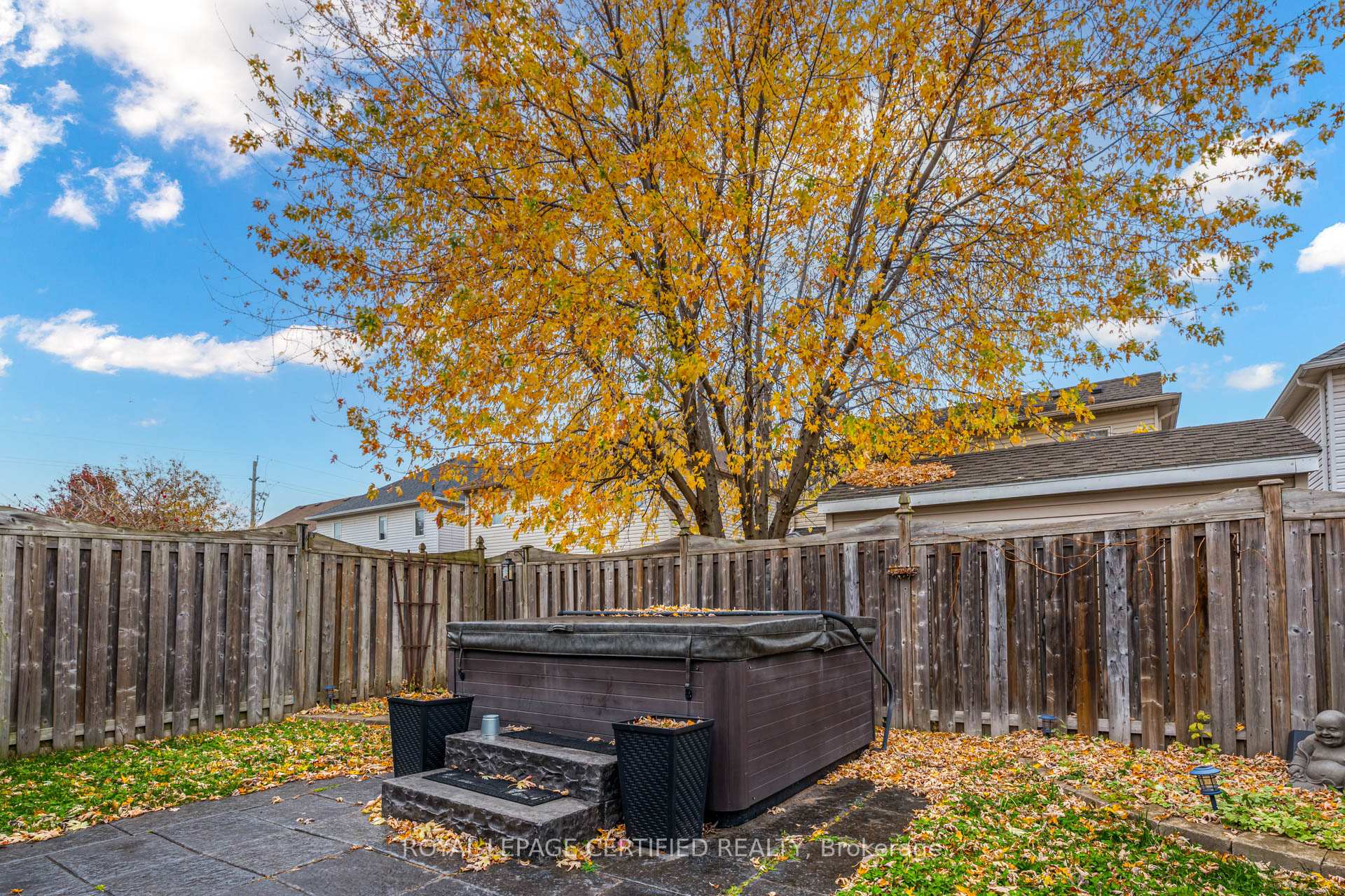 Photo 38 of 141 Madden Place, Clarington, Bowmanville — HOMEH
