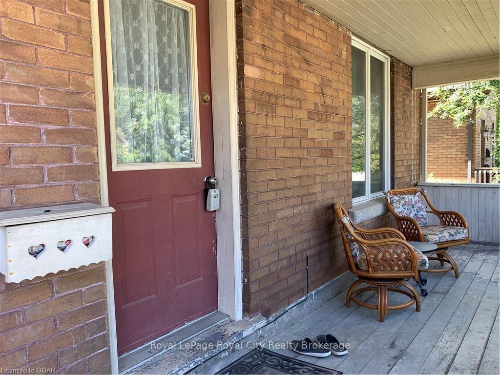 Photo 3 of 112 Bagot Street, Guelph, Junction/Onward Willow — HOMEH