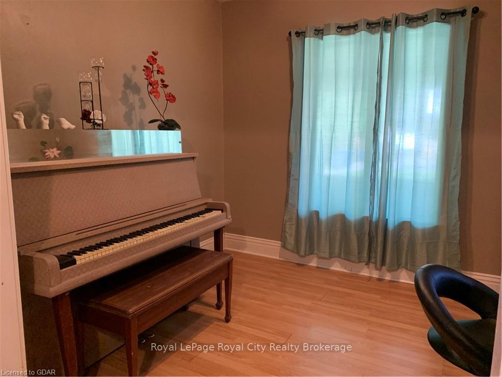 Photo 7 of 112 Bagot Street, Guelph, Junction/Onward Willow — HOMEH