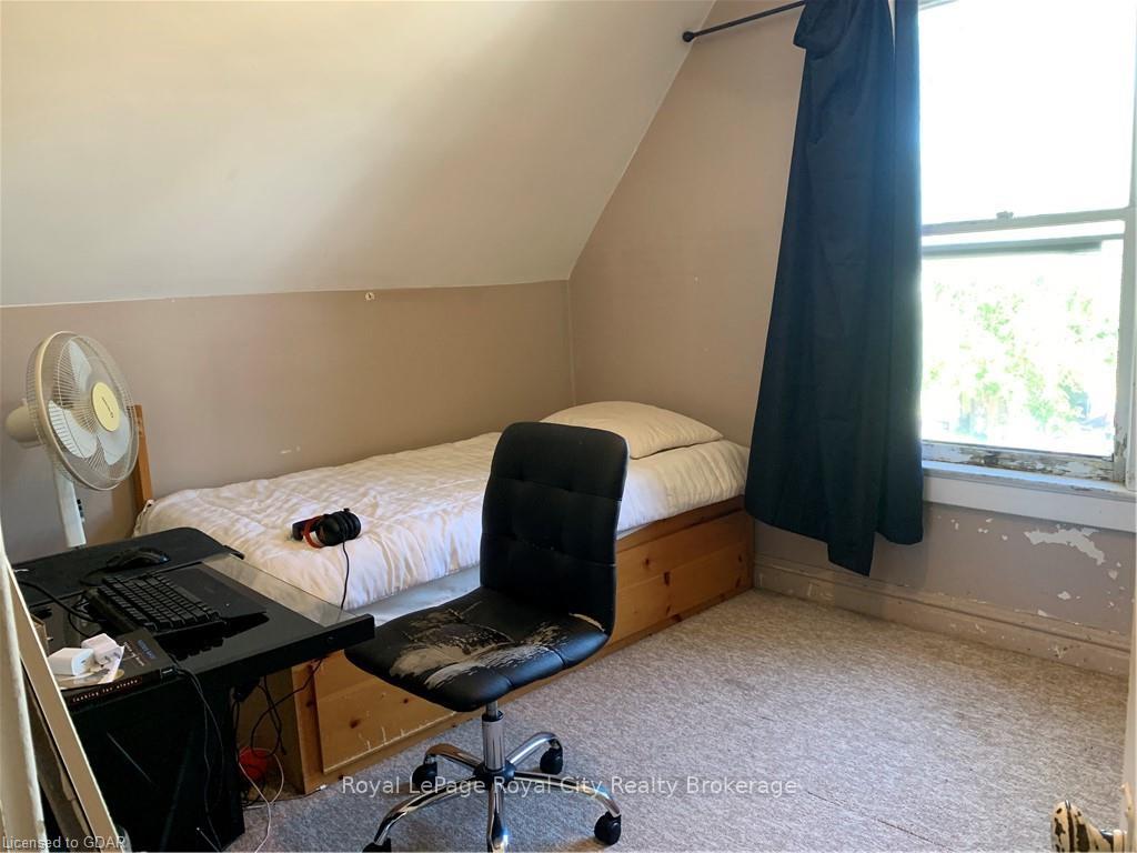 Photo 16 of 112 Bagot Street, Guelph, Junction/Onward Willow — HOMEH