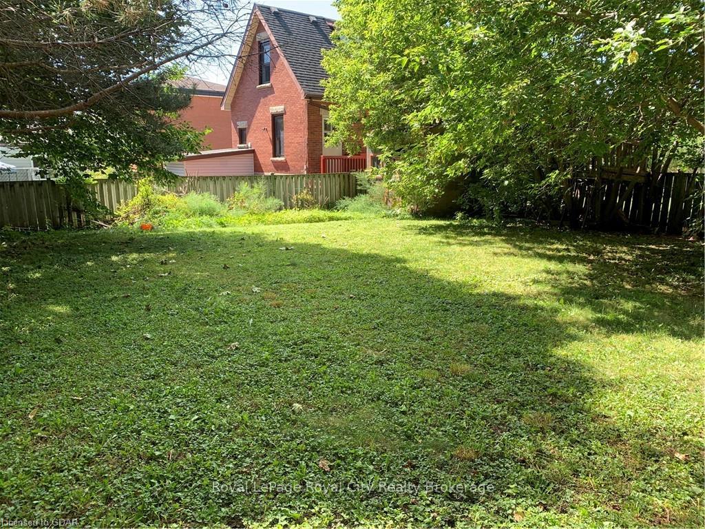 Photo 18 of 112 Bagot Street, Guelph, Junction/Onward Willow — HOMEH
