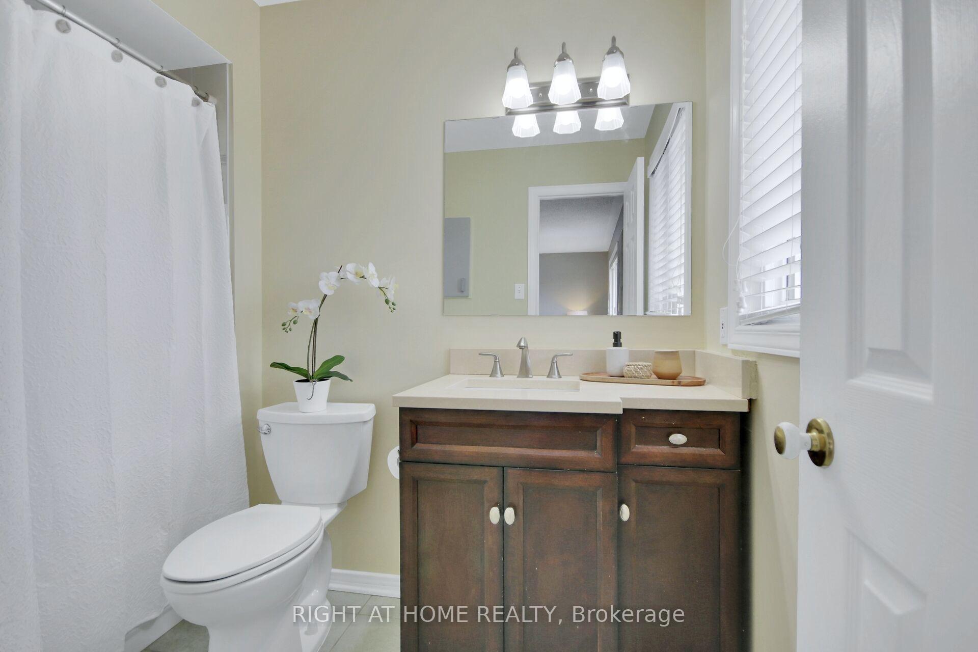 Photo 25 of 53 Armagh Way, Ottawa, Barrhaven - Longfields — HOMEH