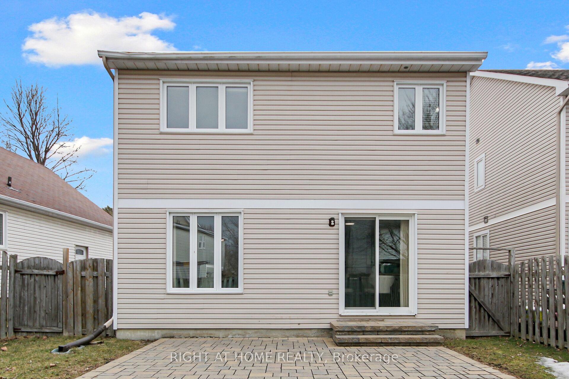 Photo 38 of 53 Armagh Way, Ottawa, Barrhaven - Longfields — HOMEH