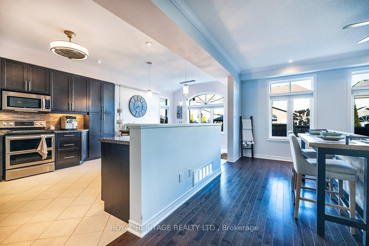 Photo 4 of 481 West Scugog Lane, Clarington, Bowmanville — HOMEH