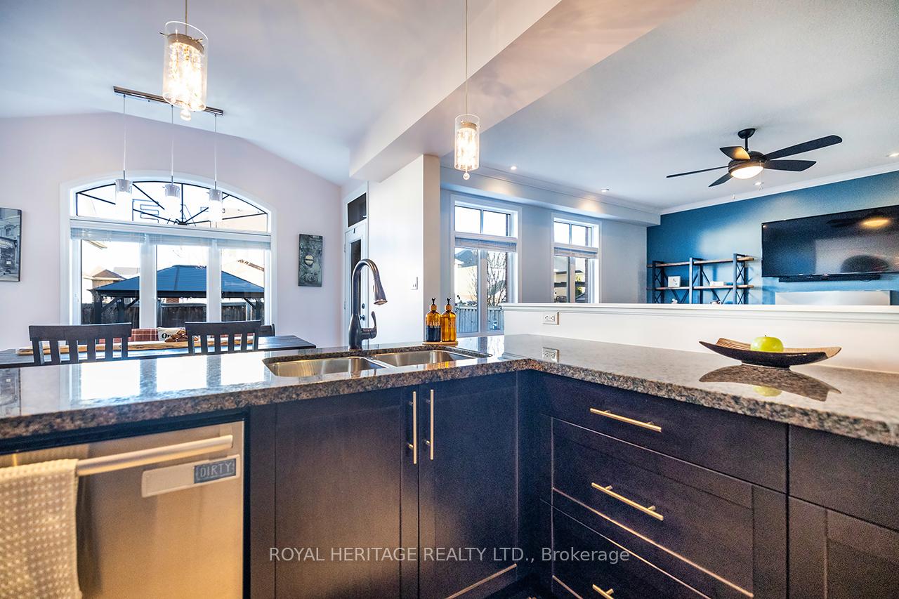 Photo 5 of 481 West Scugog Lane, Clarington, Bowmanville — HOMEH