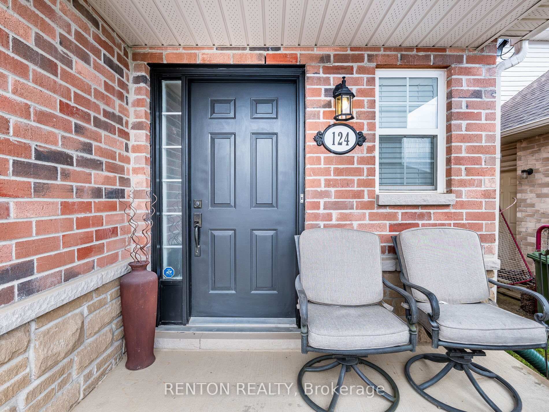 Photo 4 of 124 Rosebury Way, Hamilton, Mount Hope — HOMEH