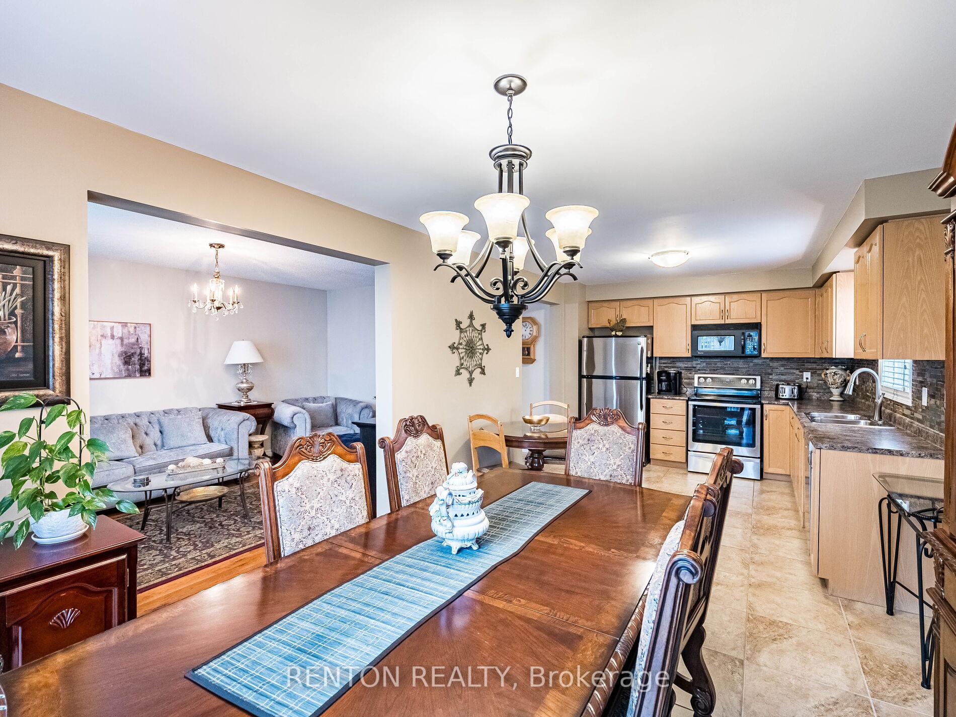Photo 12 of 124 Rosebury Way, Hamilton, Mount Hope — HOMEH