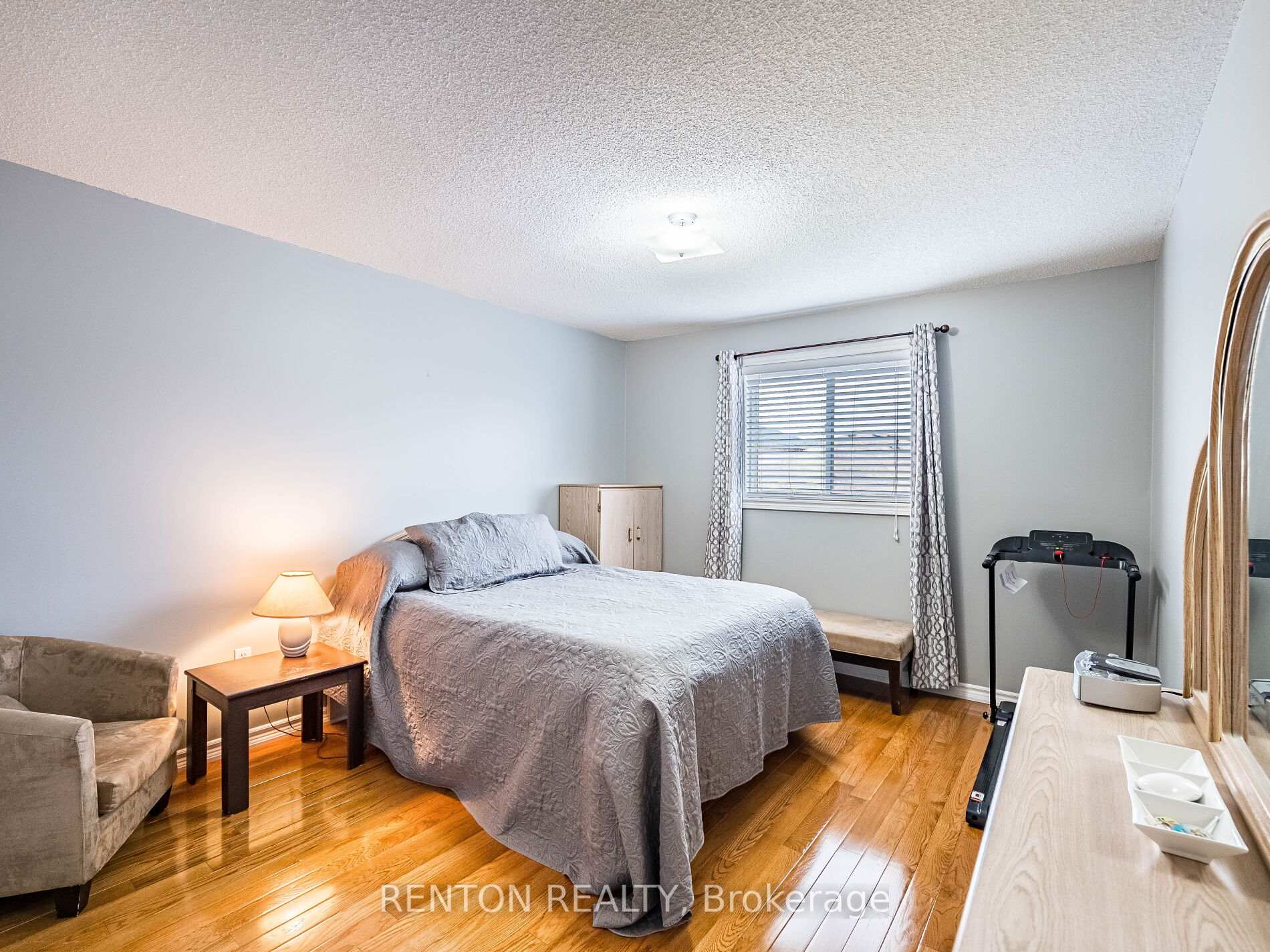 Photo 19 of 124 Rosebury Way, Hamilton, Mount Hope — HOMEH