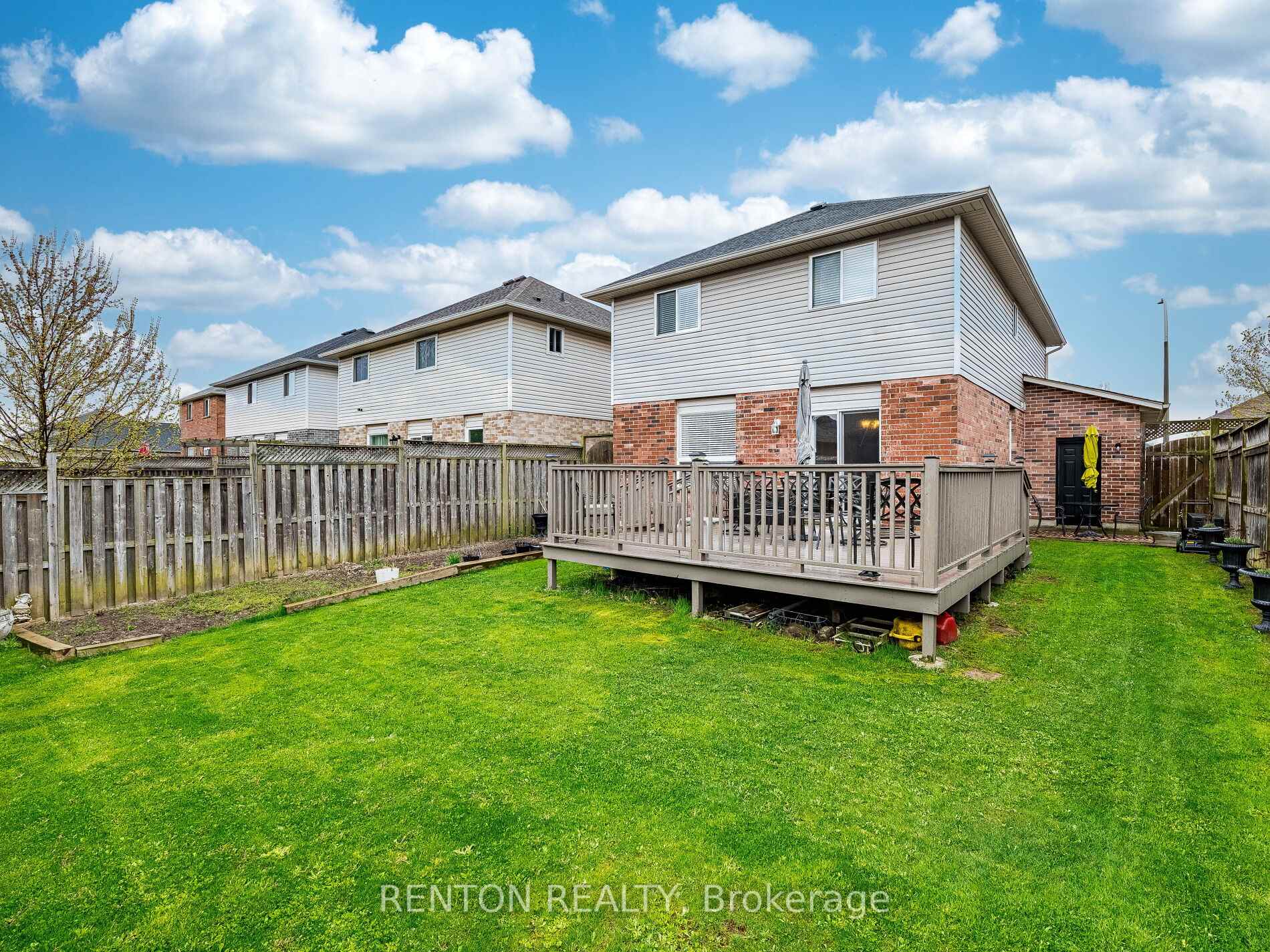 Photo 26 of 124 Rosebury Way, Hamilton, Mount Hope — HOMEH