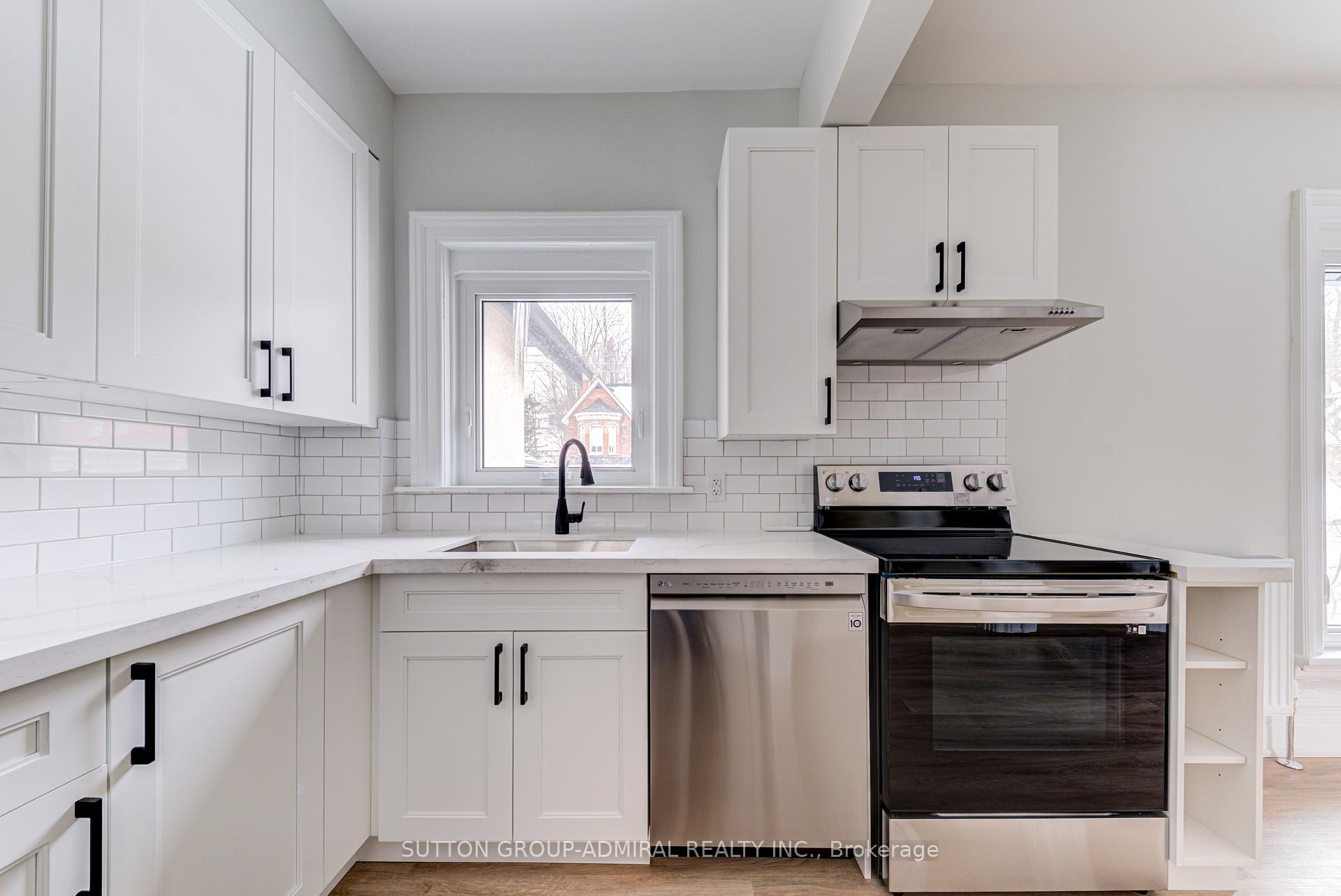 Photo 9 of Unit 2, 167 Collier Street, Barrie, City Centre — HOMEH