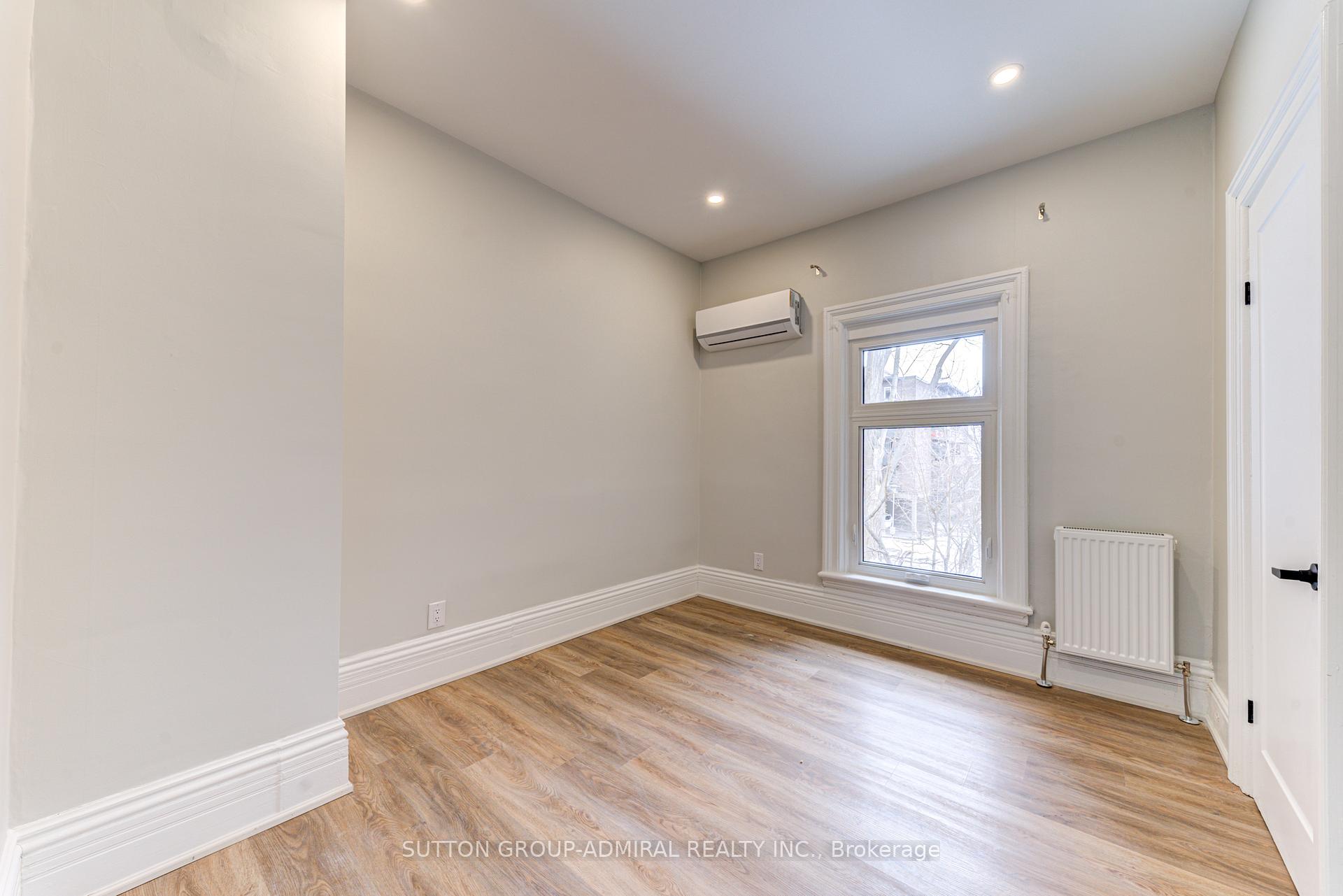 Photo 13 of Unit 2, 167 Collier Street, Barrie, City Centre — HOMEH