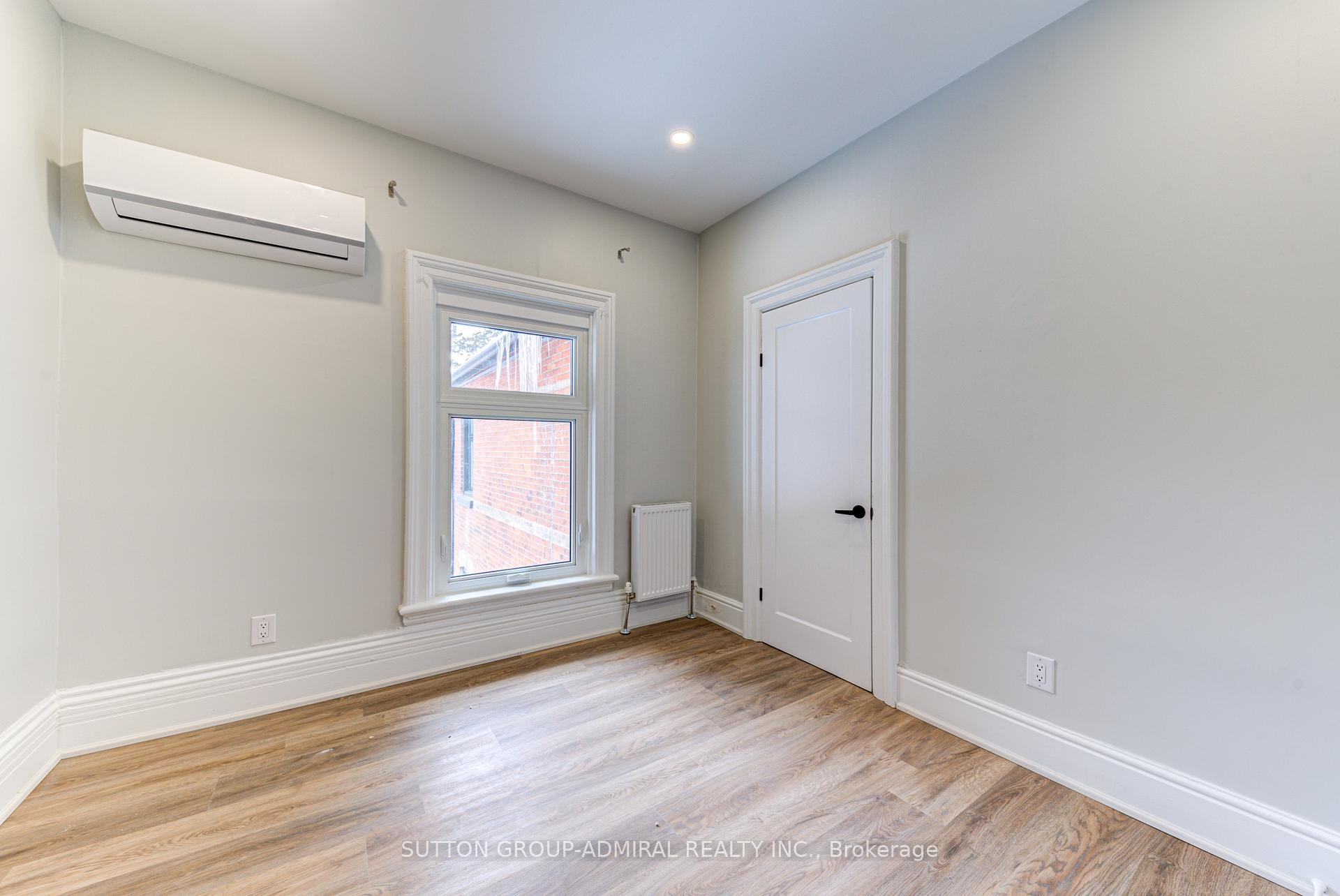 Photo 15 of Unit 2, 167 Collier Street, Barrie, City Centre — HOMEH