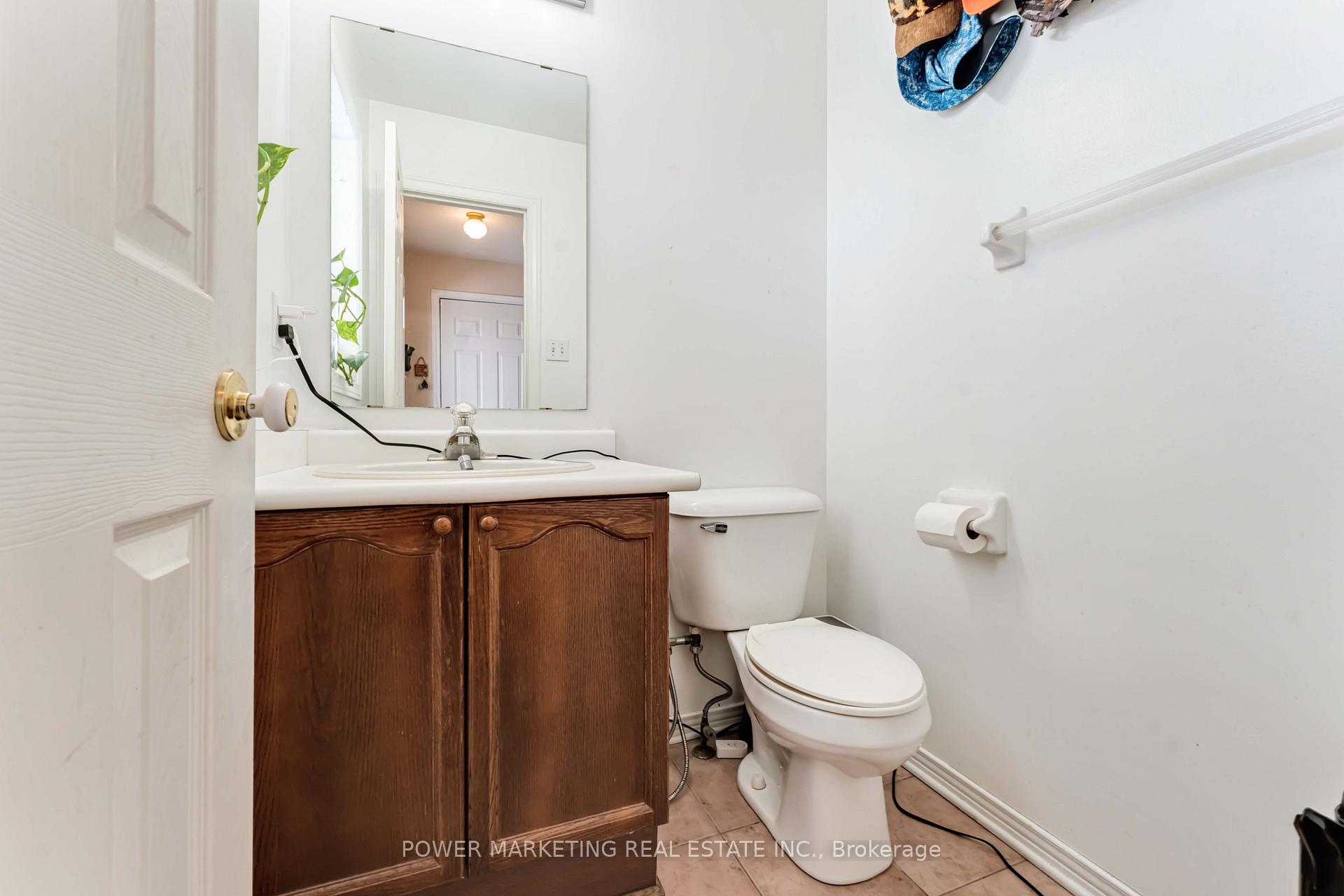 Photo 16 of 2 Armagh Way, Ottawa, Barrhaven - Longfields — HOMEH