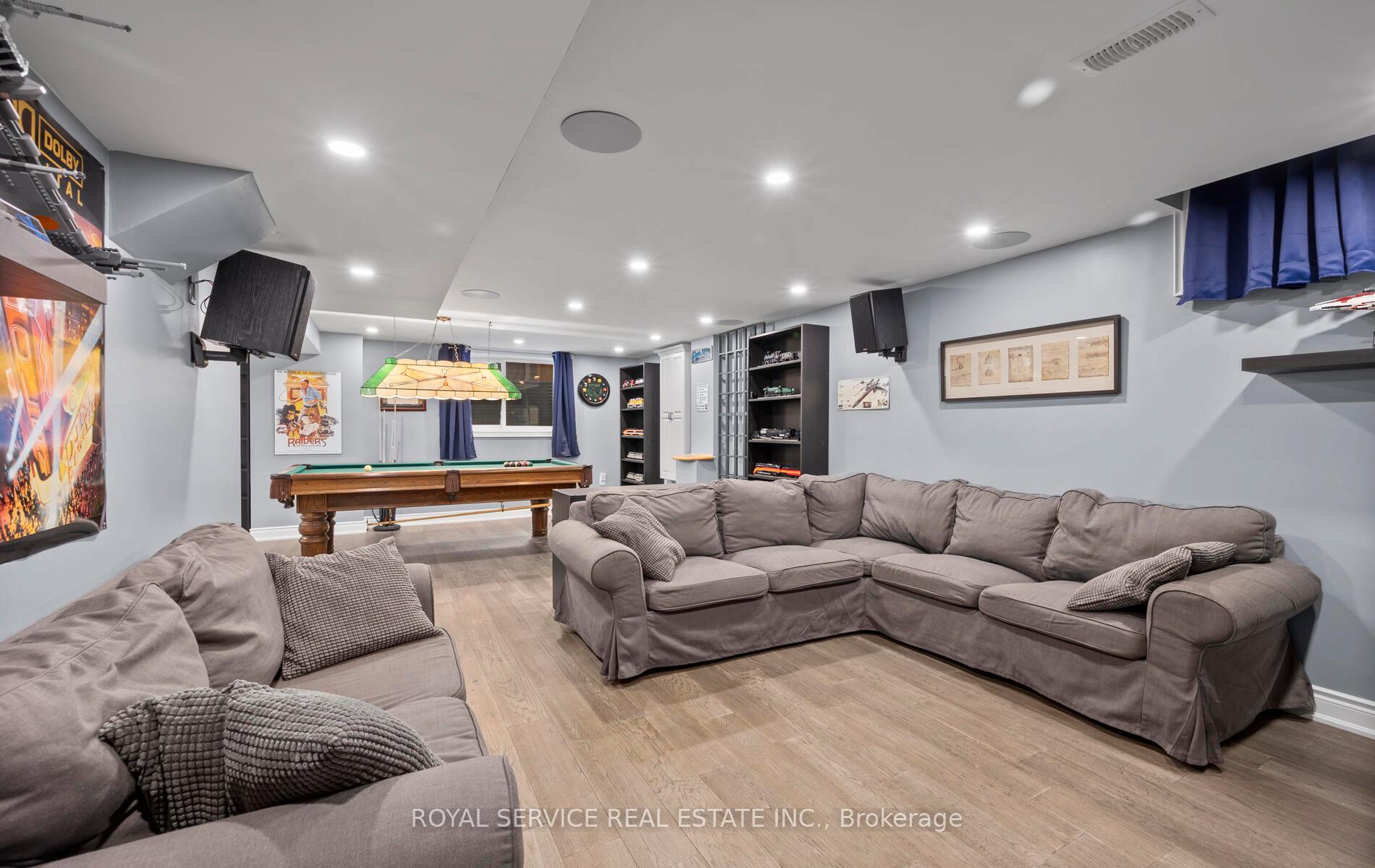 Photo 25 of 189 Douglas Kemp Crescent, Clarington, Bowmanville — HOMEH