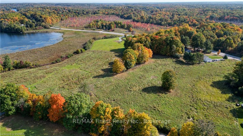Photo 1 of 1094 Shales Road, Frontenac, Frontenac South — HOMEH