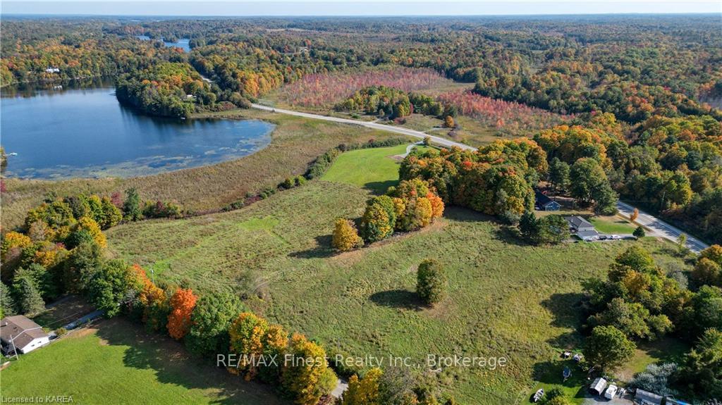 Photo 3 of 1094 Shales Road, Frontenac, Frontenac South — HOMEH