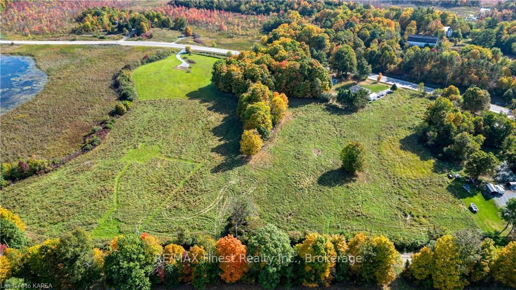 Photo 4 of 1094 Shales Road, Frontenac, Frontenac South — HOMEH