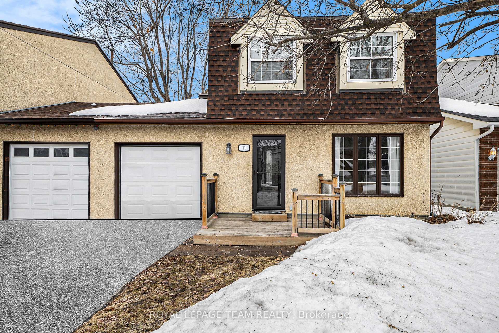 Photo 2 of 11 Foxfield Drive, Ottawa, Barrhaven - Knollsbrook — HOMEH
