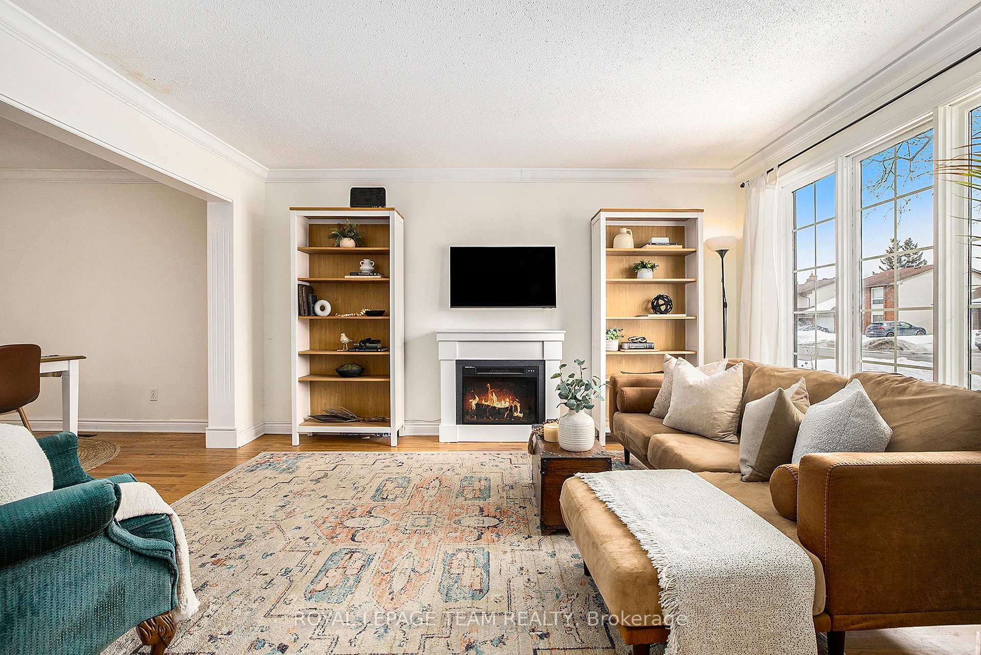 Photo 6 of 11 Foxfield Drive, Ottawa, Barrhaven - Knollsbrook — HOMEH