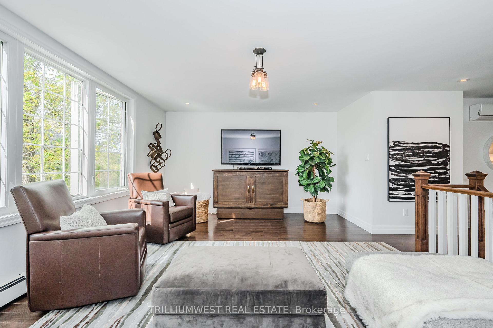 Photo 18 of 38 Arthur Street N, Guelph, St. George's — HOMEH