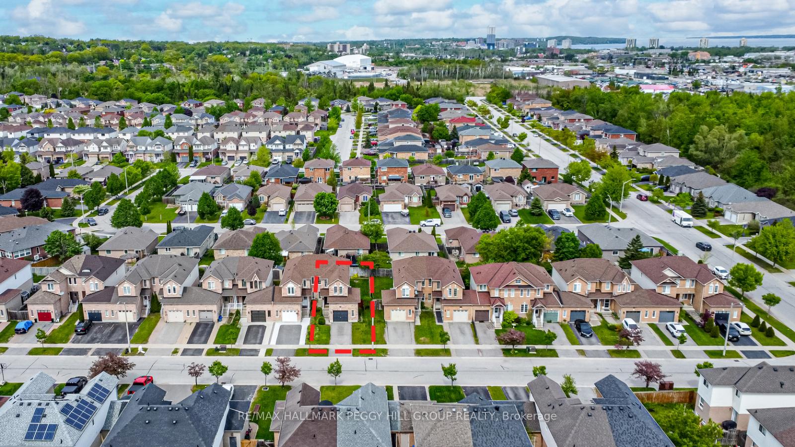 Photo 2 of 19 Coleman Drive, Barrie, Edgehill Drive — HOMEH