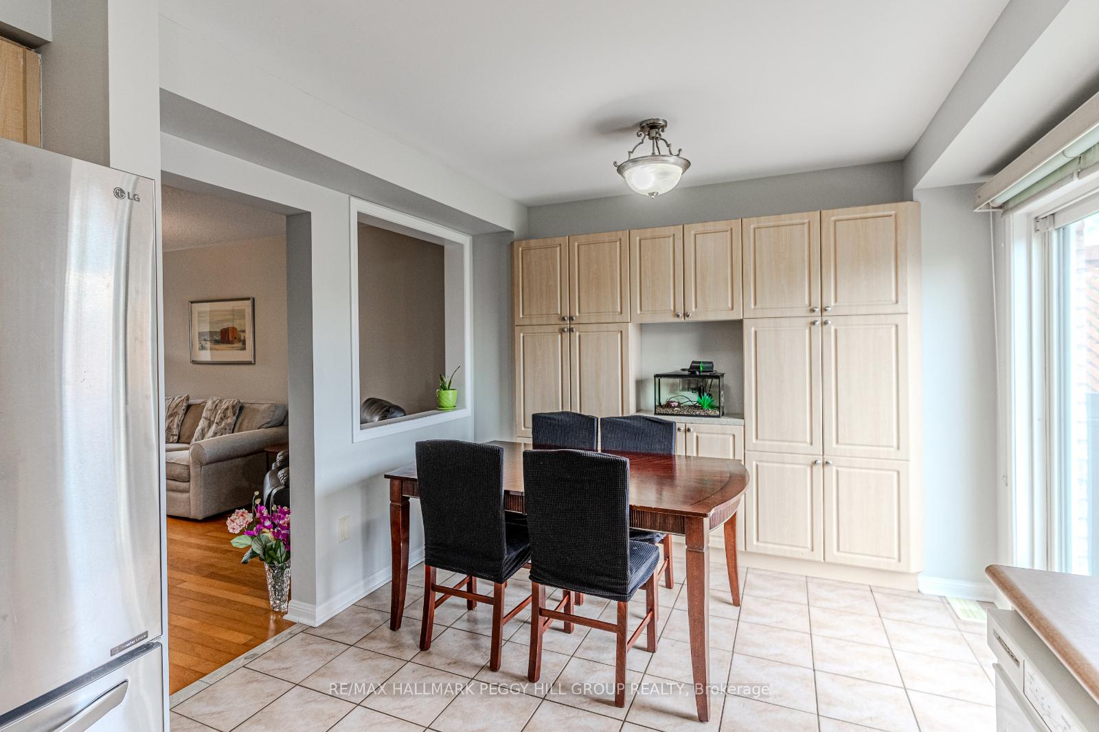 Photo 6 of 19 Coleman Drive, Barrie, Edgehill Drive — HOMEH