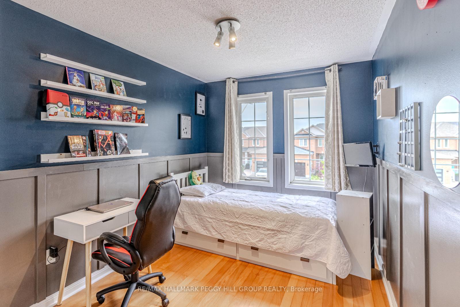 Photo 10 of 19 Coleman Drive, Barrie, Edgehill Drive — HOMEH