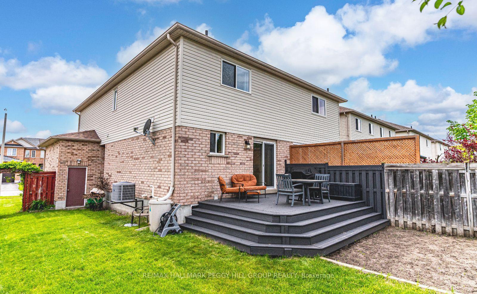 Photo 14 of 19 Coleman Drive, Barrie, Edgehill Drive — HOMEH