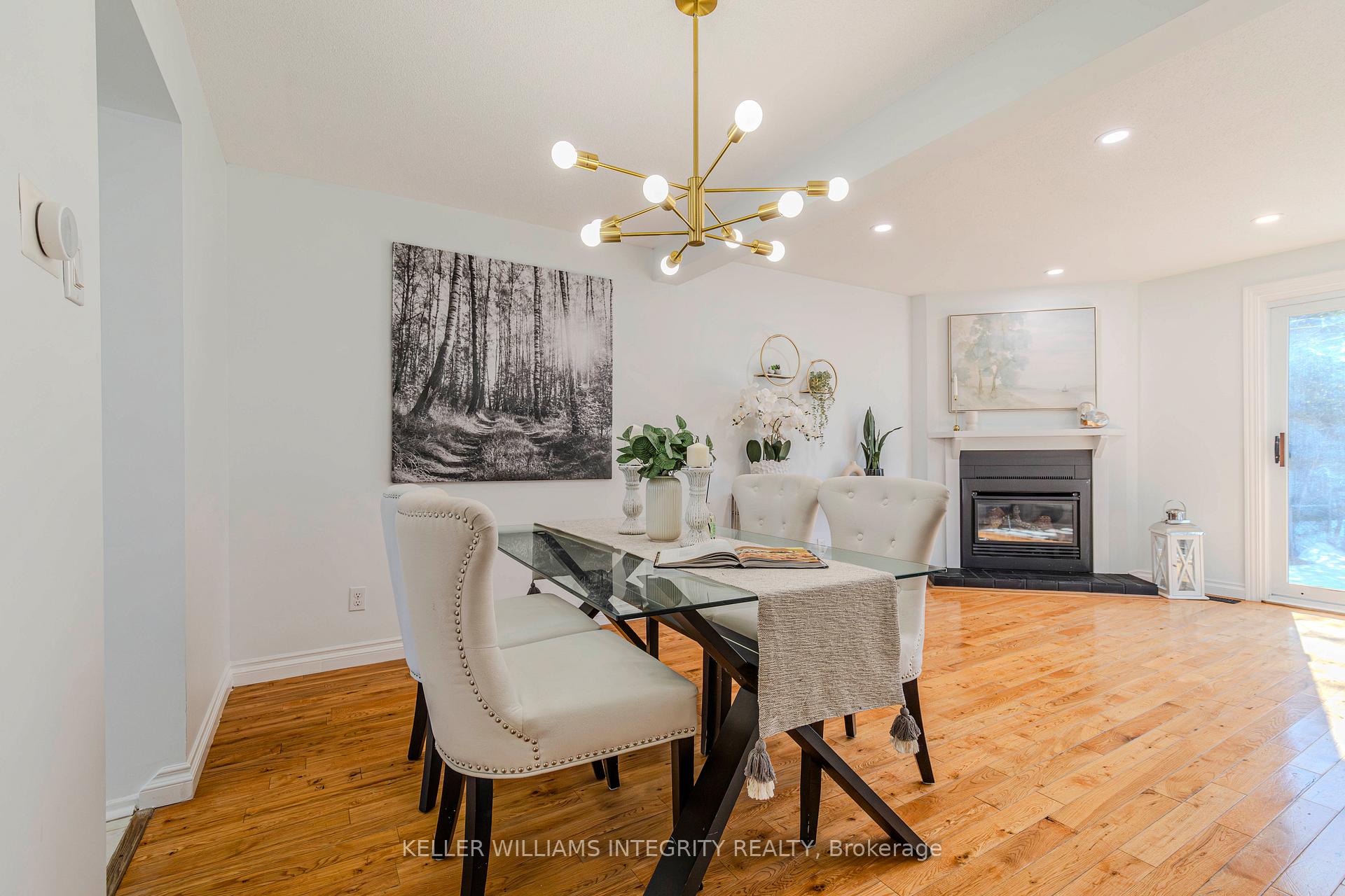 Photo 15 of 29 Whelan Drive, Ottawa, Barrhaven - Pheasant Run — HOMEH
