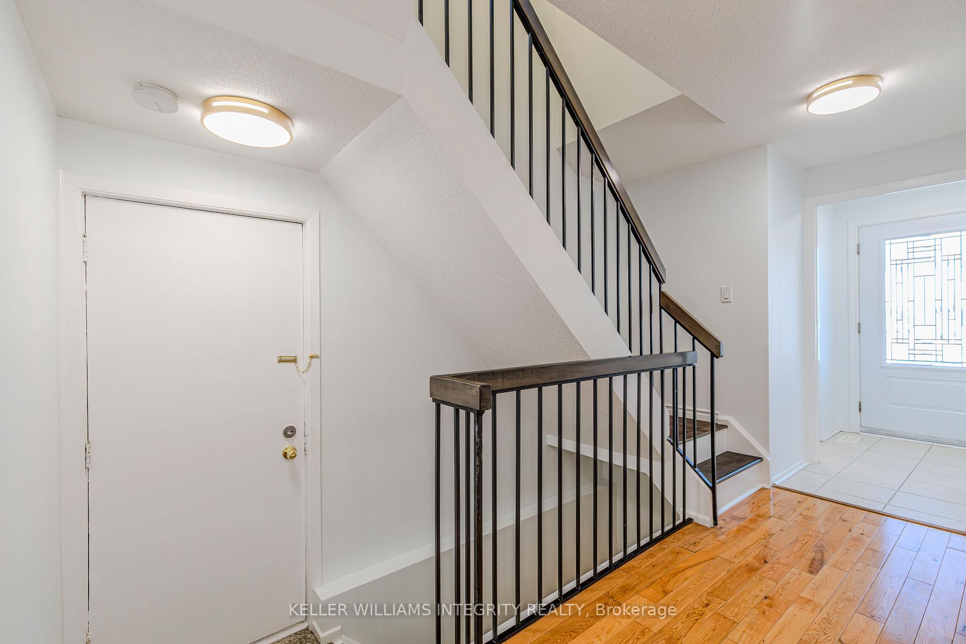 Photo 23 of 29 Whelan Drive, Ottawa, Barrhaven - Pheasant Run — HOMEH