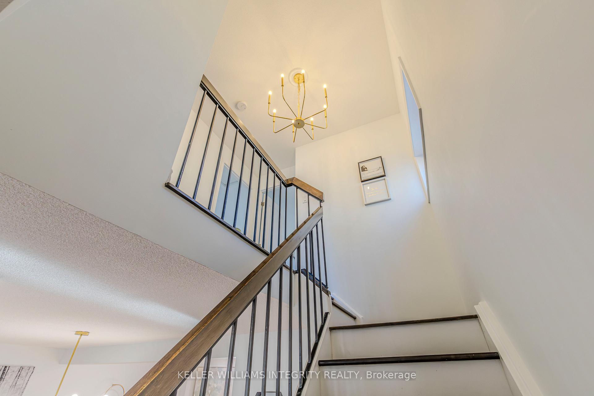 Photo 25 of 29 Whelan Drive, Ottawa, Barrhaven - Pheasant Run — HOMEH