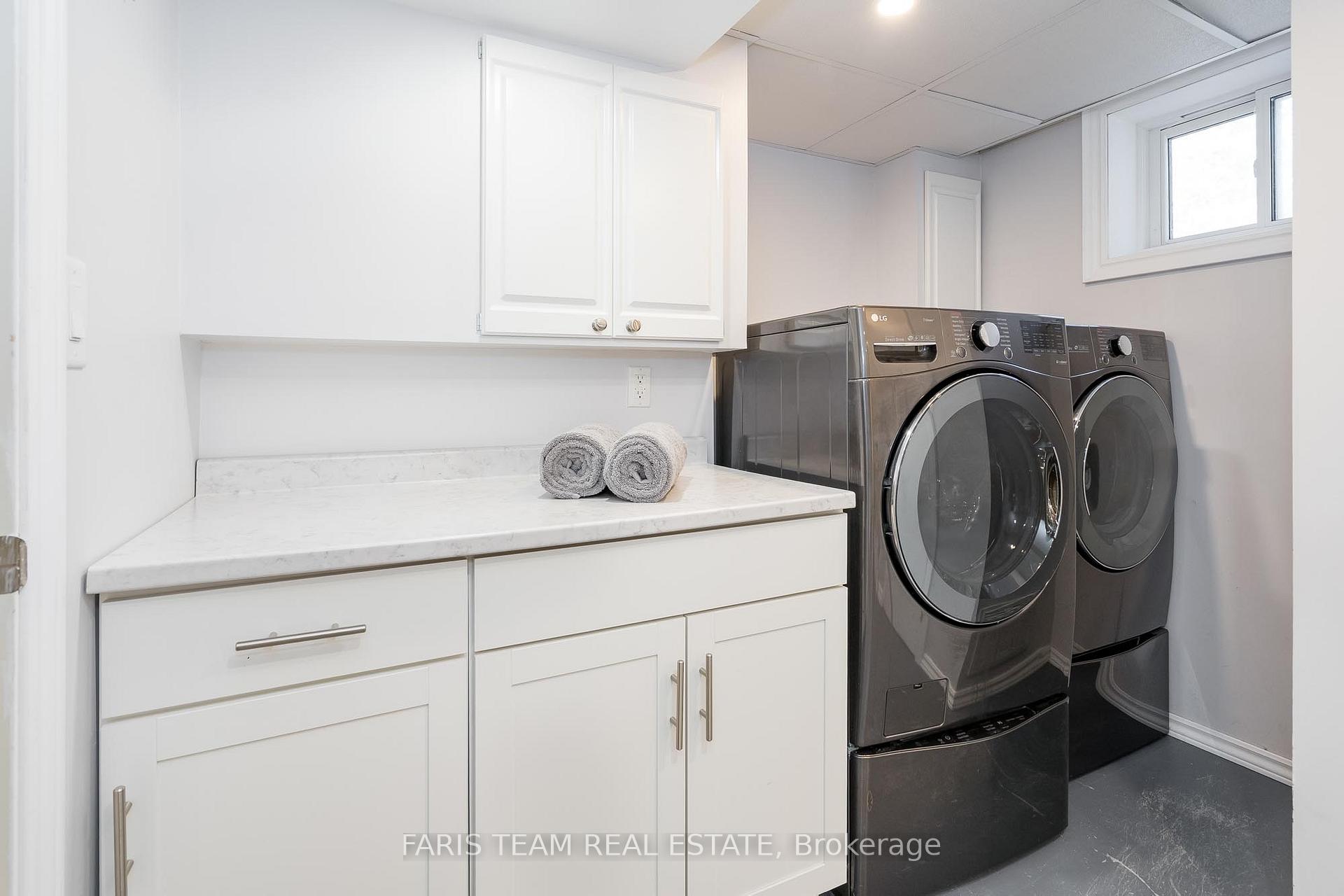 Photo 23 of 47 Springhome Road, Barrie, Allandale Heights — HOMEH