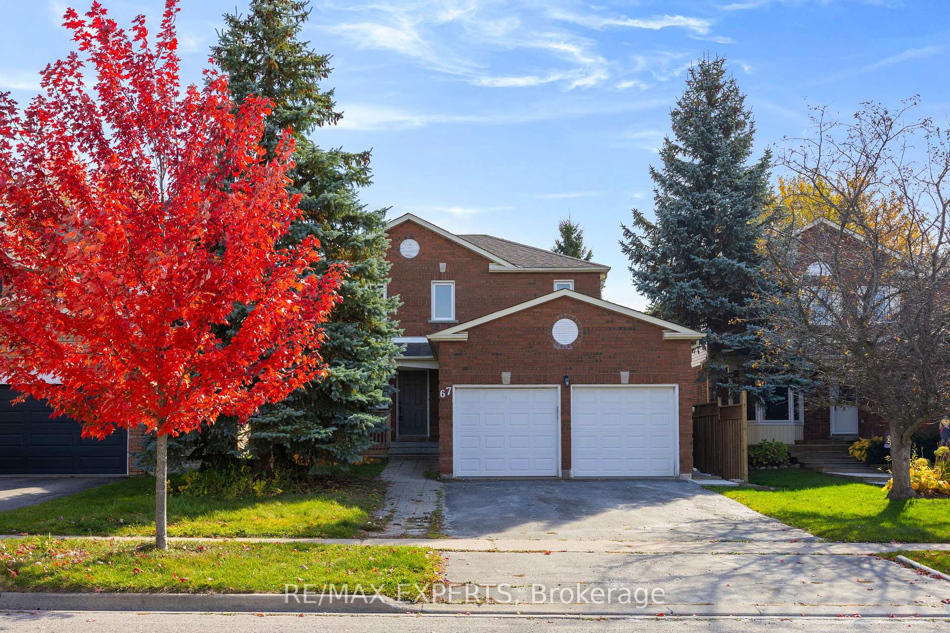 Photo 2 of 67 Burke Main Drive, Barrie, West Bayfield — HOMEH
