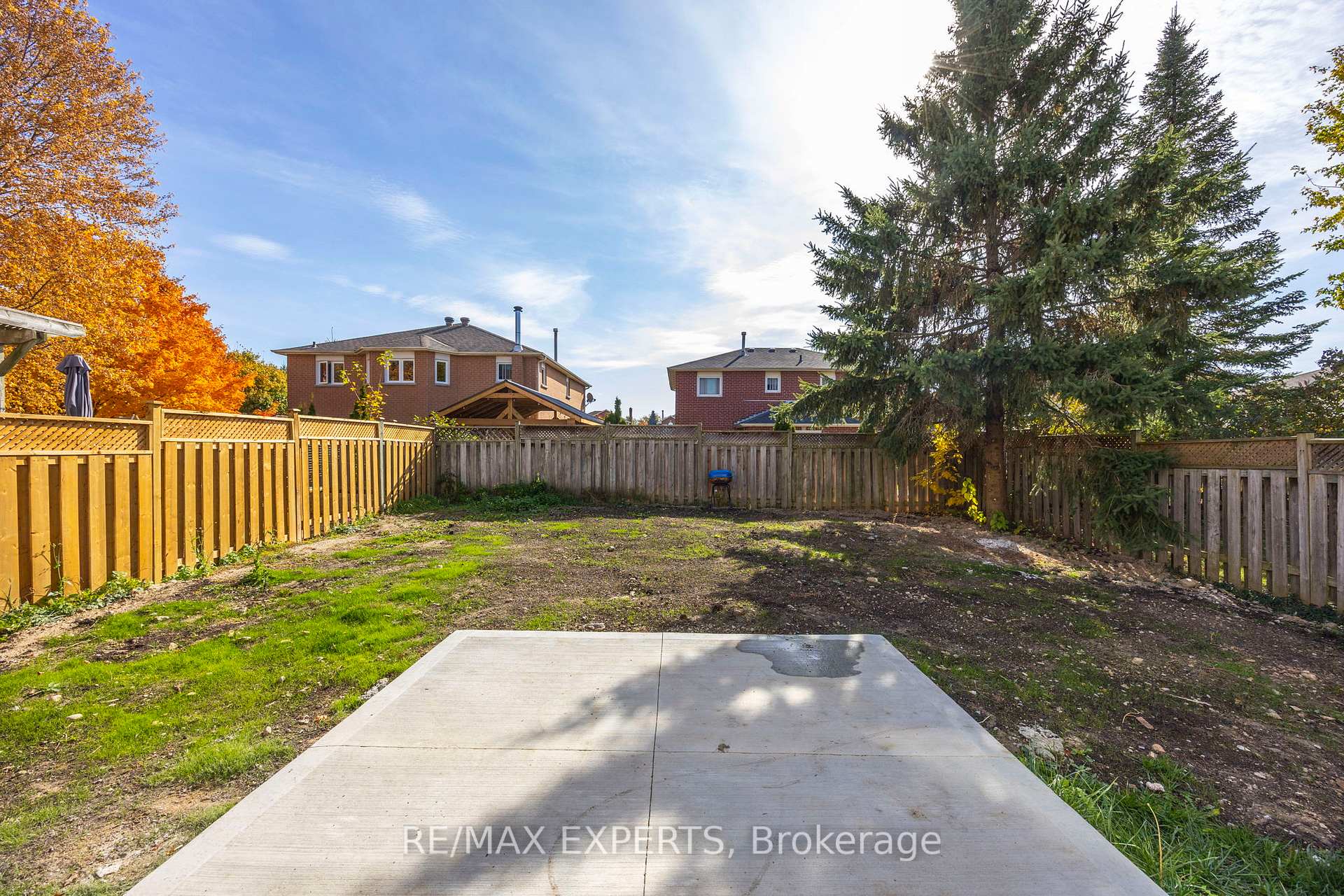 Photo 14 of 67 Burke Main Drive, Barrie, West Bayfield — HOMEH