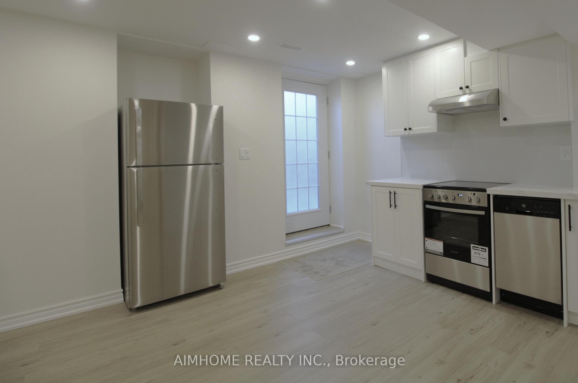 Photo 2 of Unit BSMT, 41 Hamster Crescent, Aurora, Bayview Northeast — HOMEH