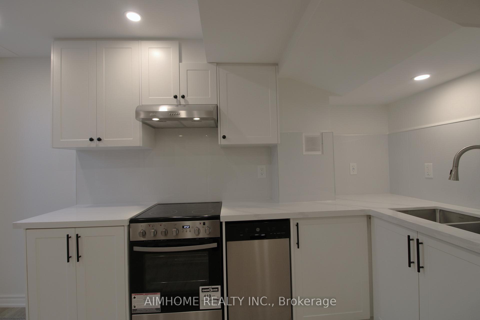 Photo 5 of Unit BSMT, 41 Hamster Crescent, Aurora, Bayview Northeast — HOMEH